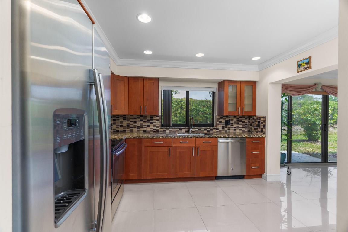 4696 Greentree Path B