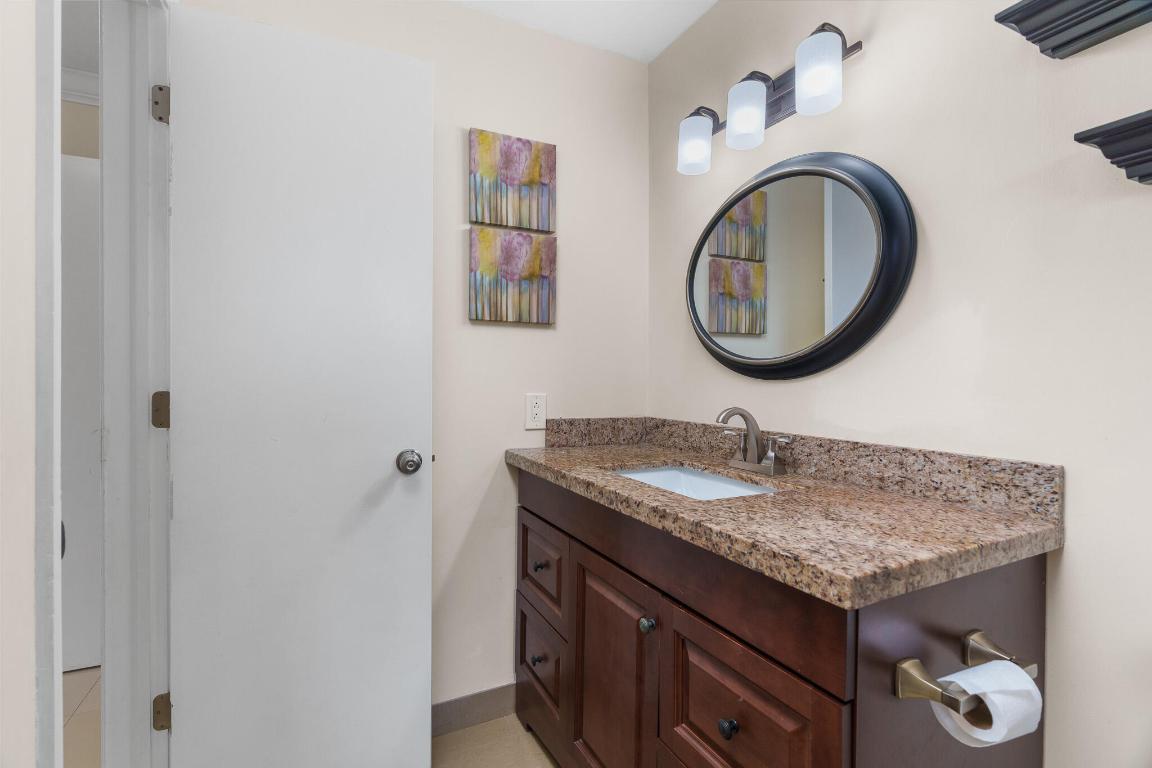 4696 Greentree Path B