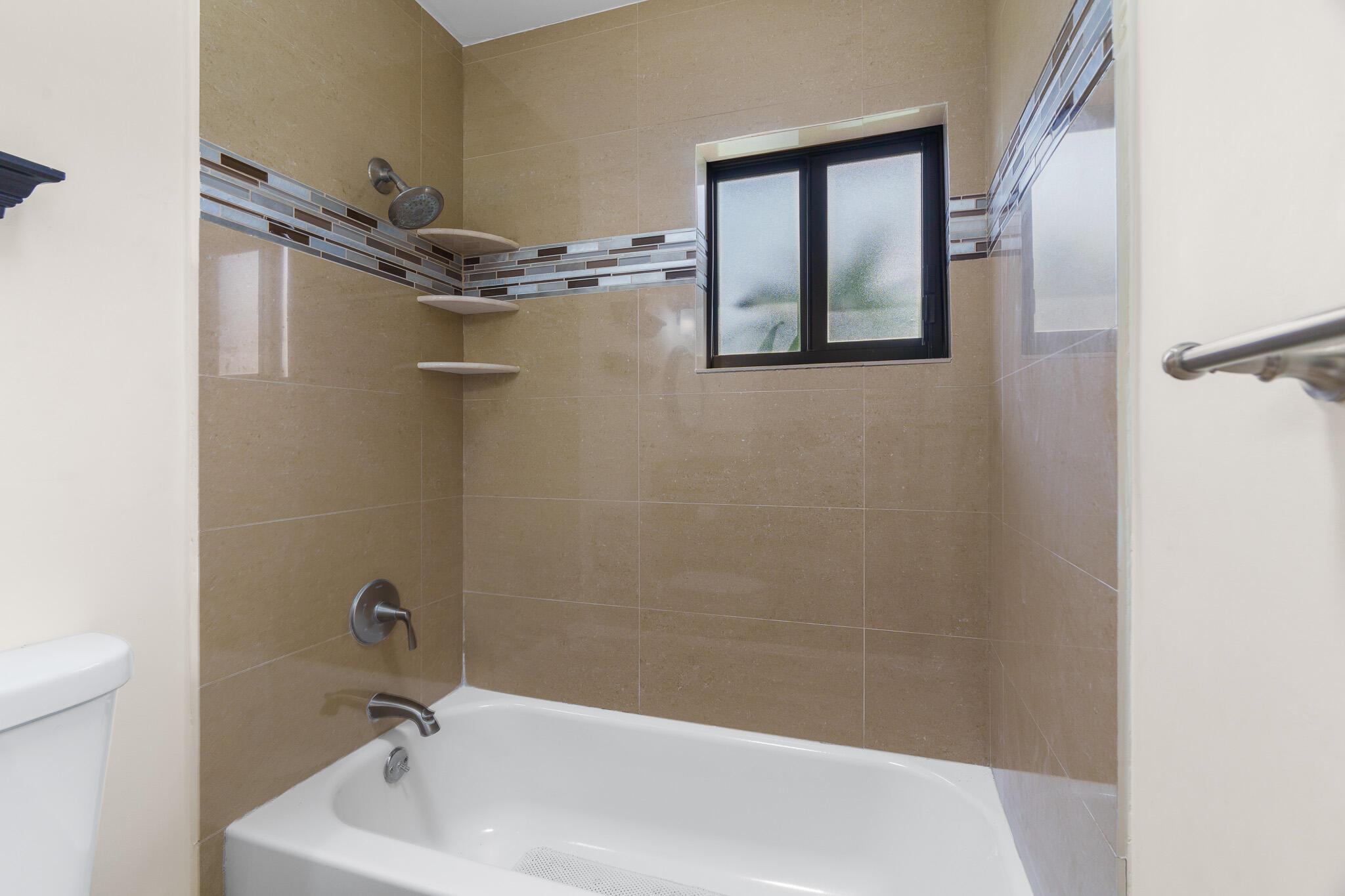 4696 Greentree Path B