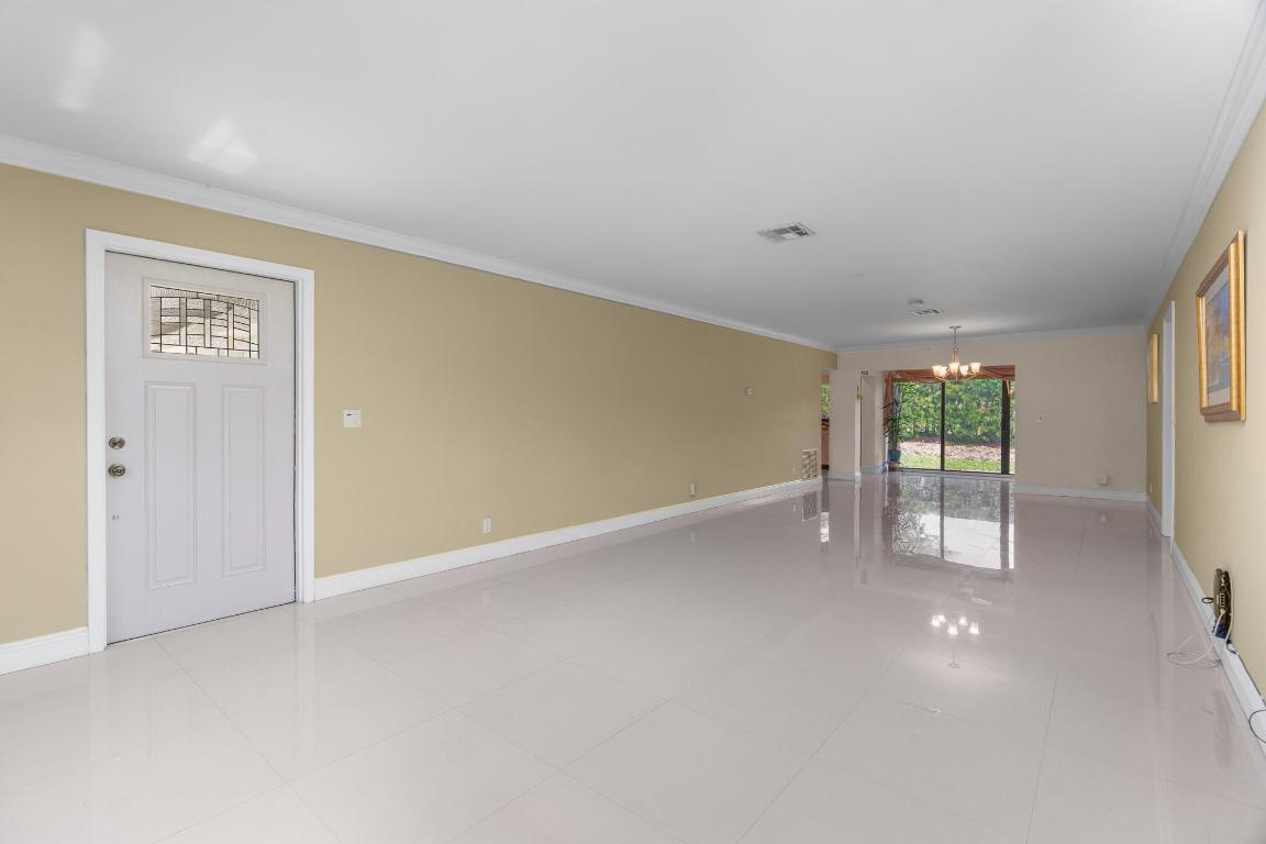 4696 Greentree Path B