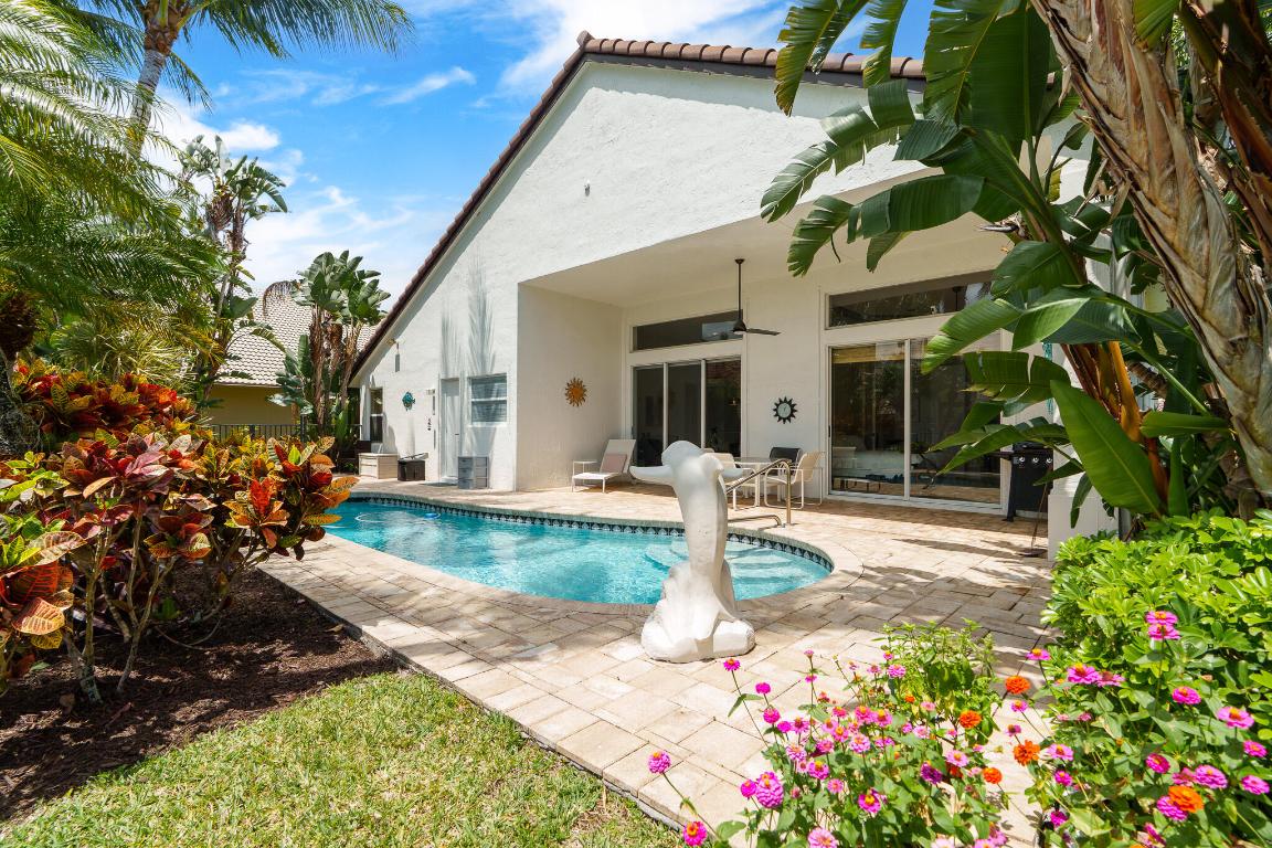 19699 Dinner Key Drive