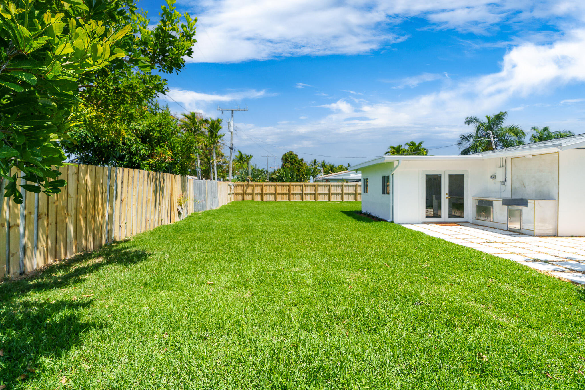 2771 NE 53rd Street