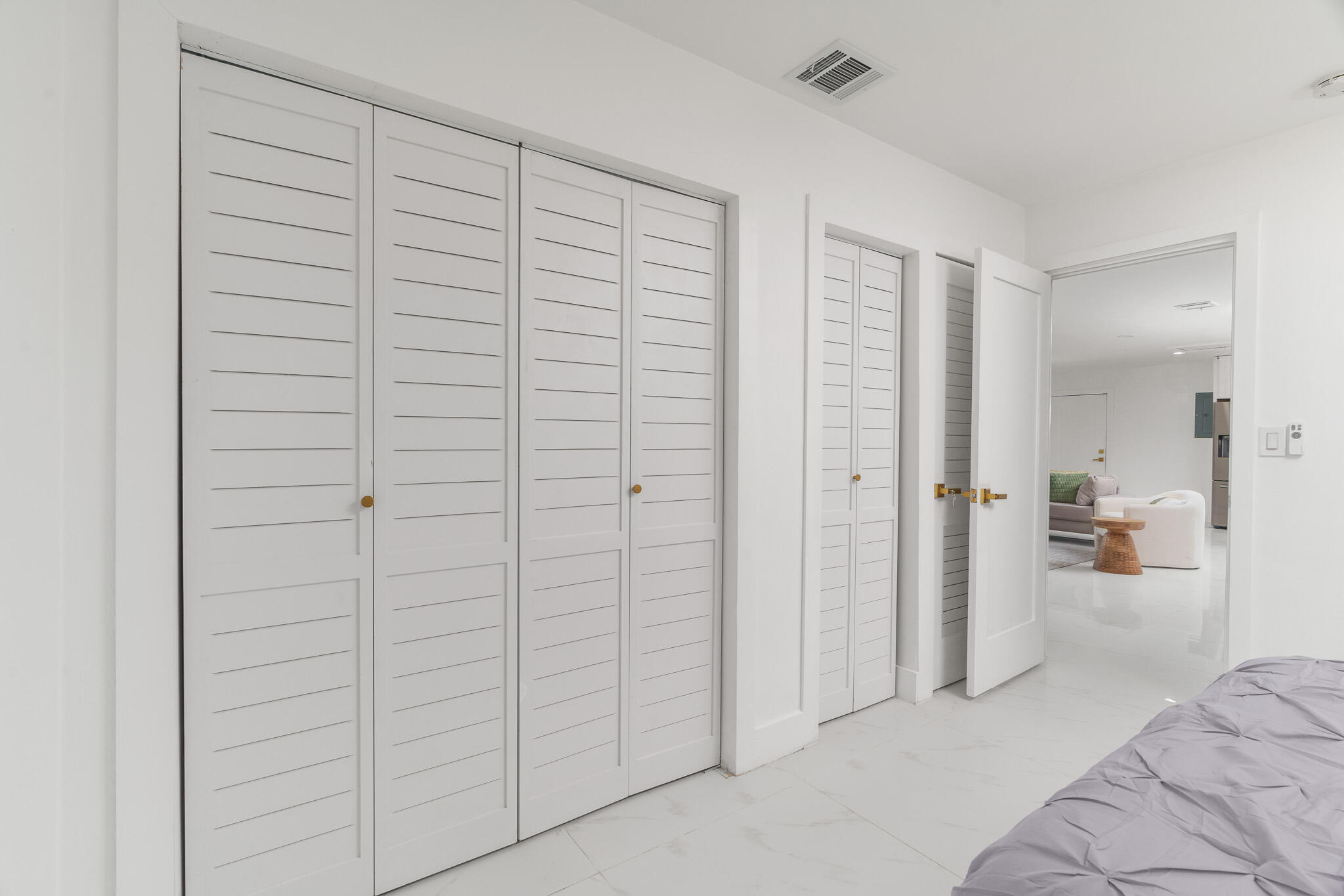 2771 NE 53rd Street
