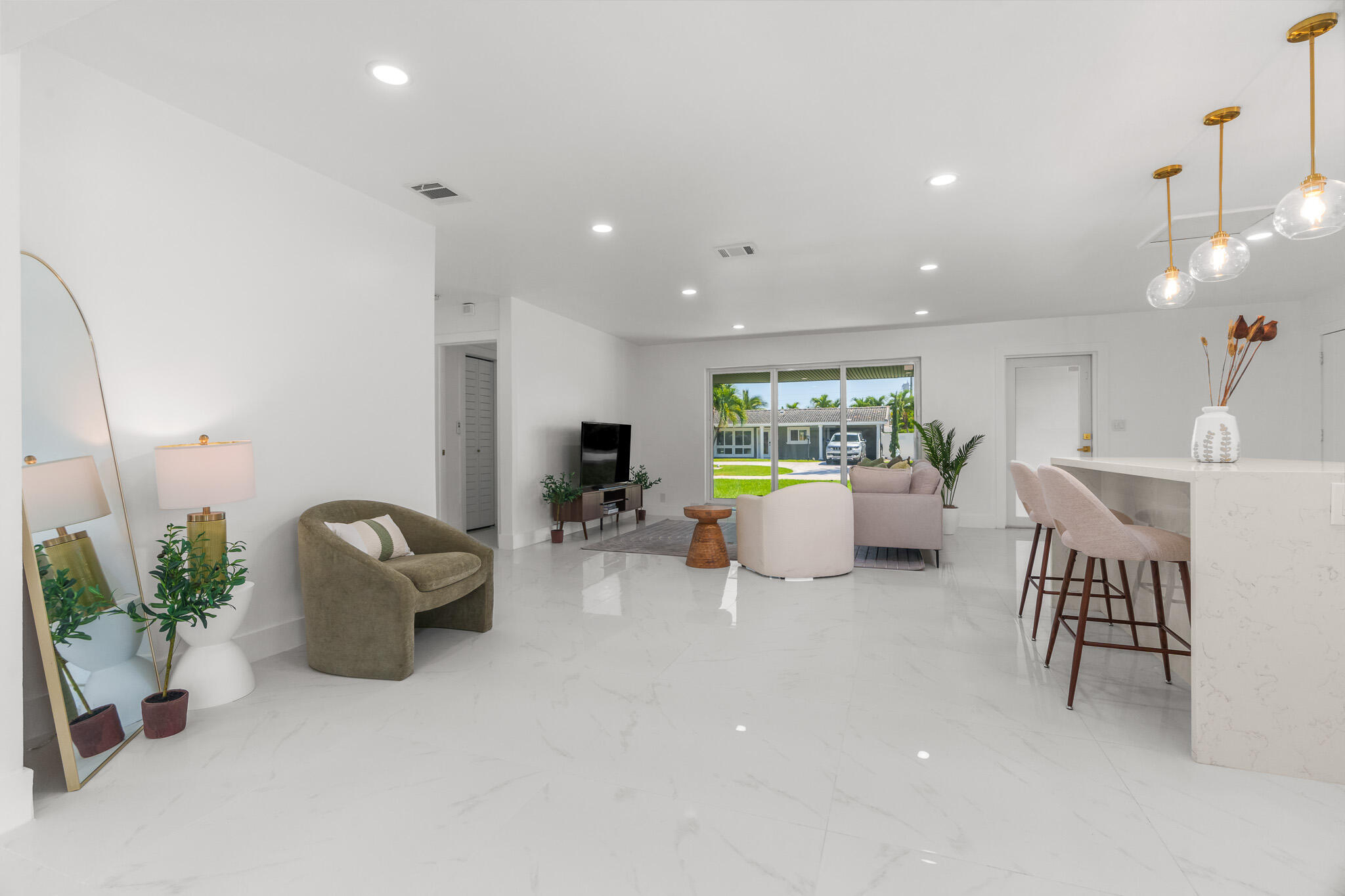 2771 NE 53rd Street