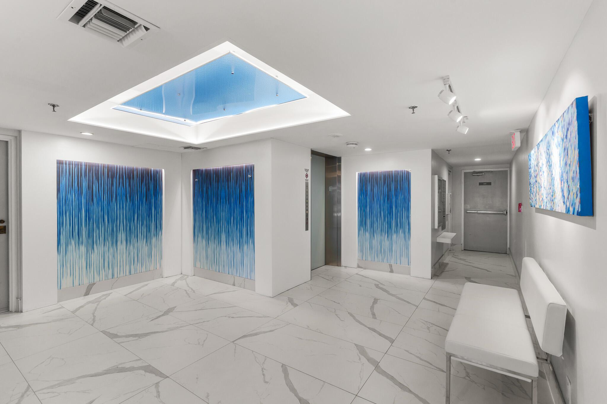 7572 Regency Lake Drive 302