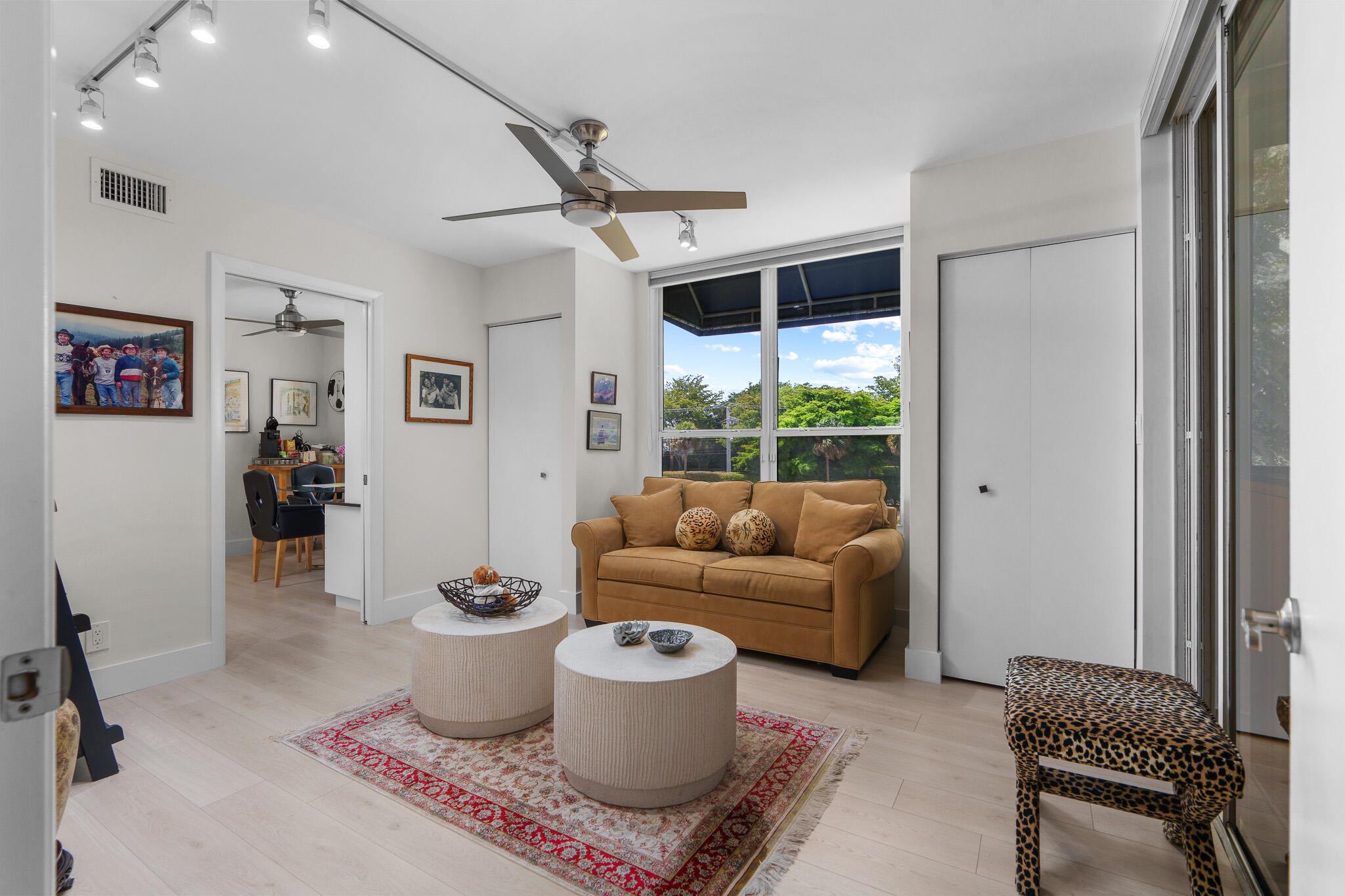 7572 Regency Lake Drive 302