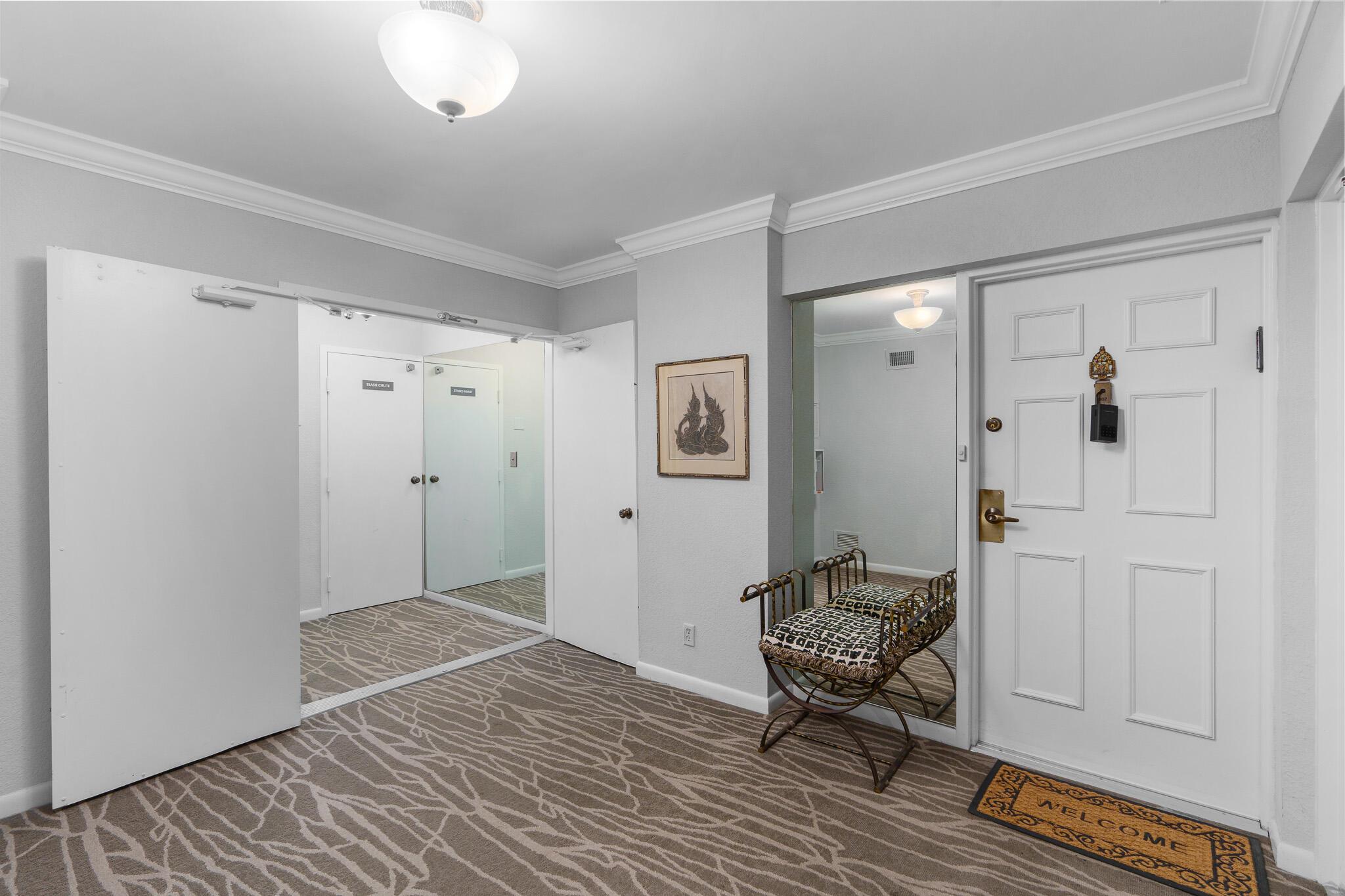 7572 Regency Lake Drive 302