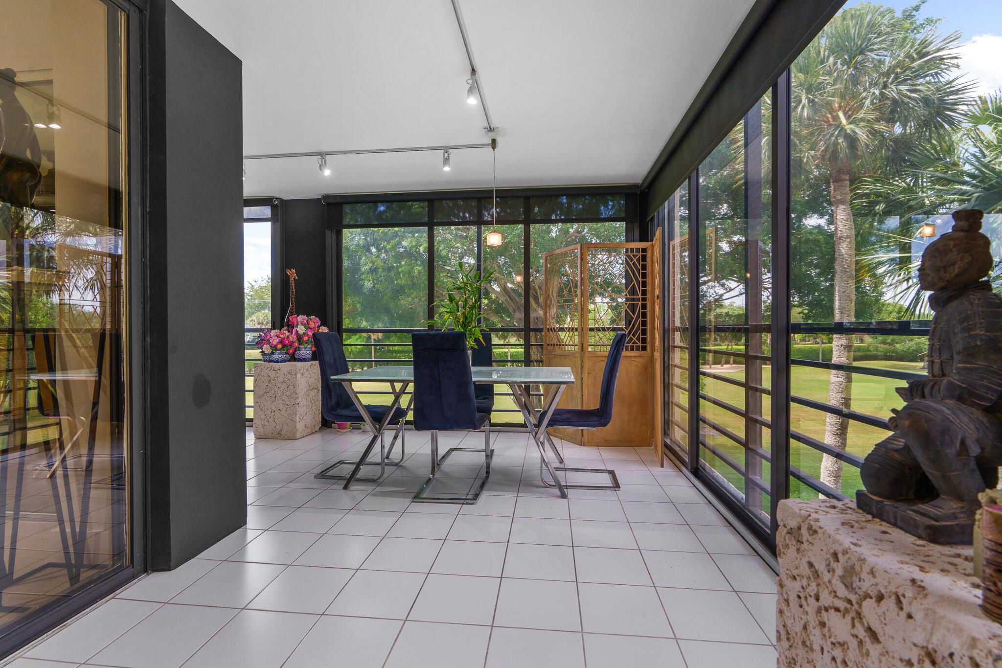 7572 Regency Lake Drive 302