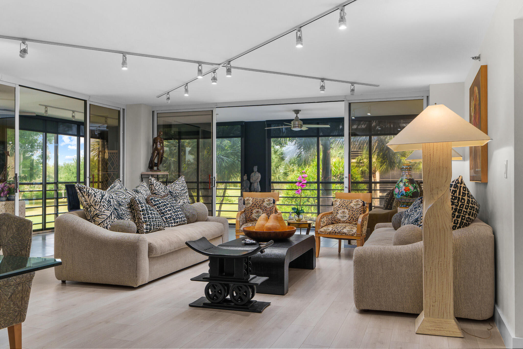 7572 Regency Lake Drive 302