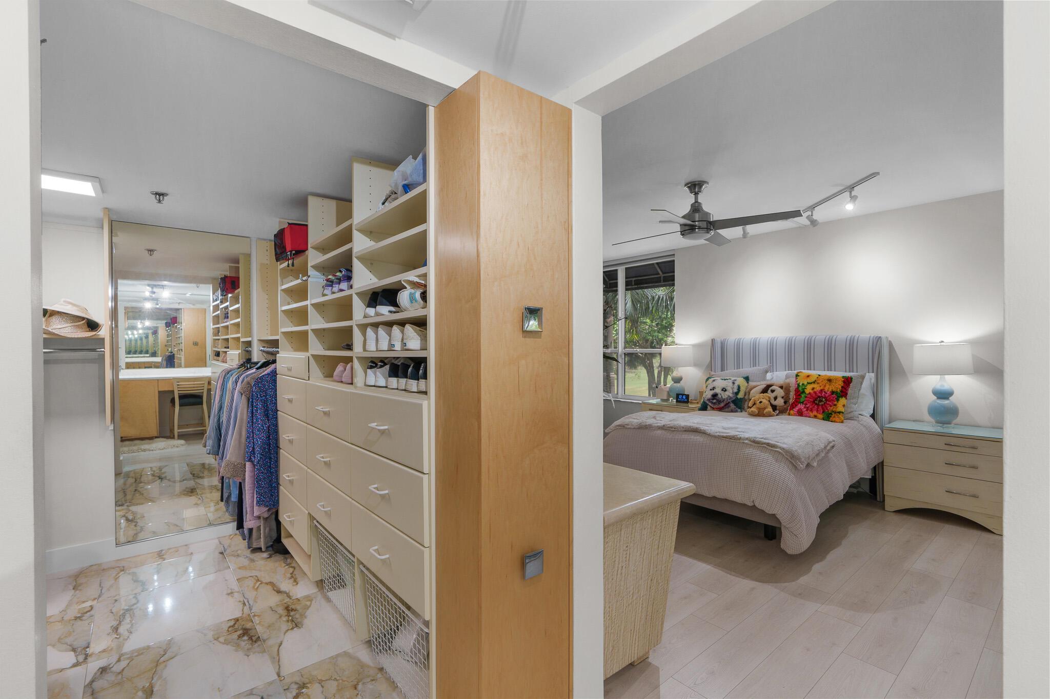 7572 Regency Lake Drive 302