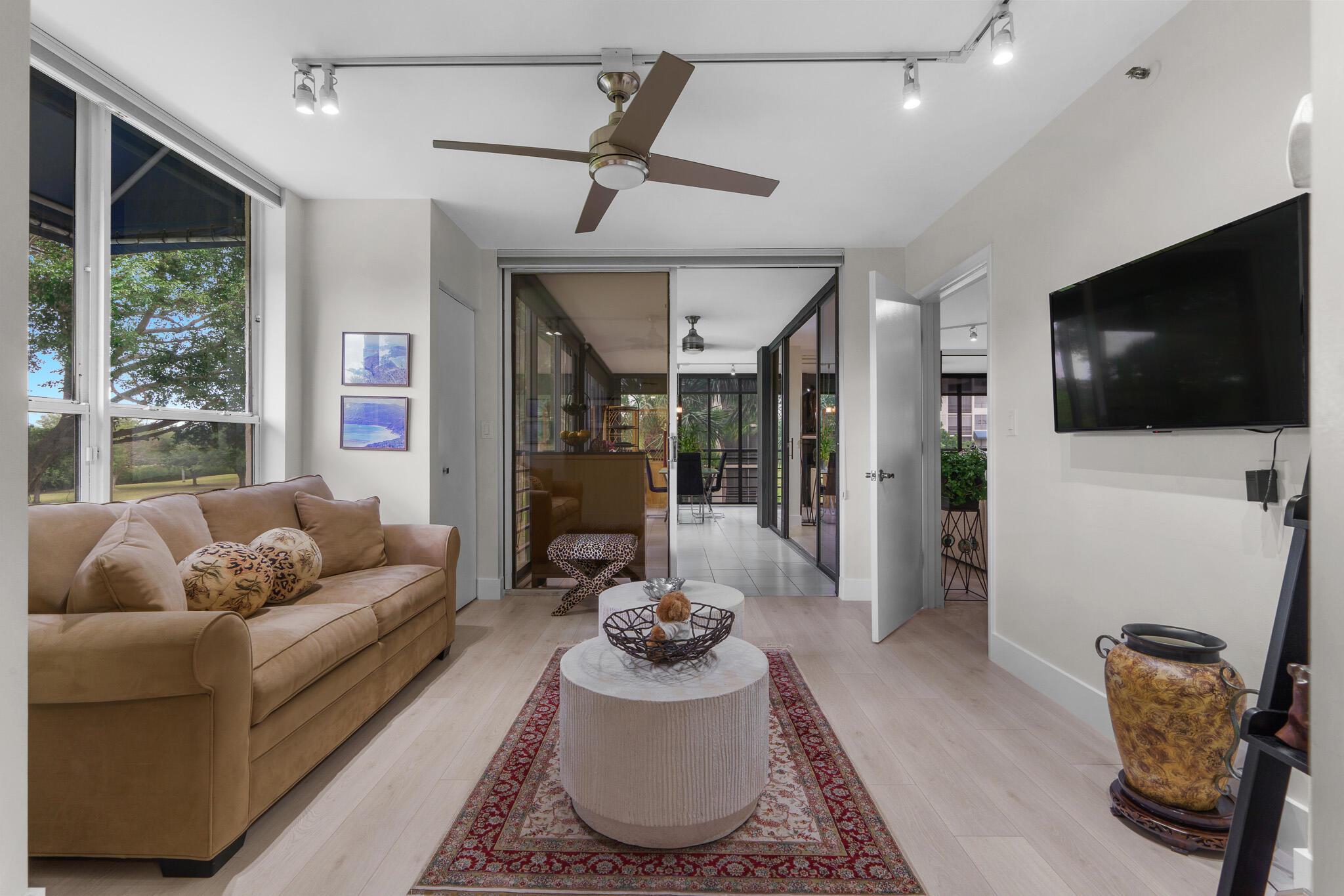 7572 Regency Lake Drive 302