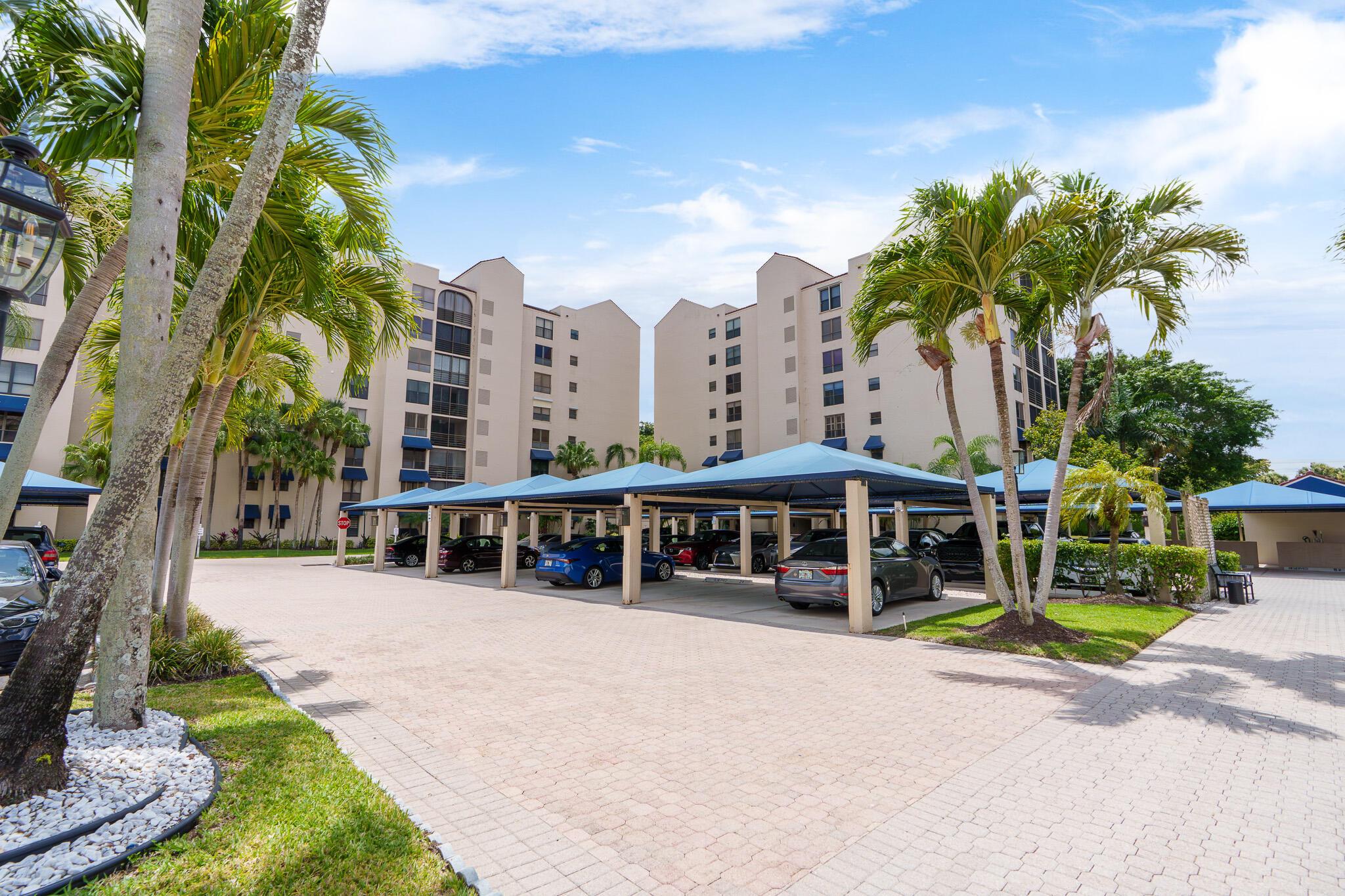 7572 Regency Lake Drive 302