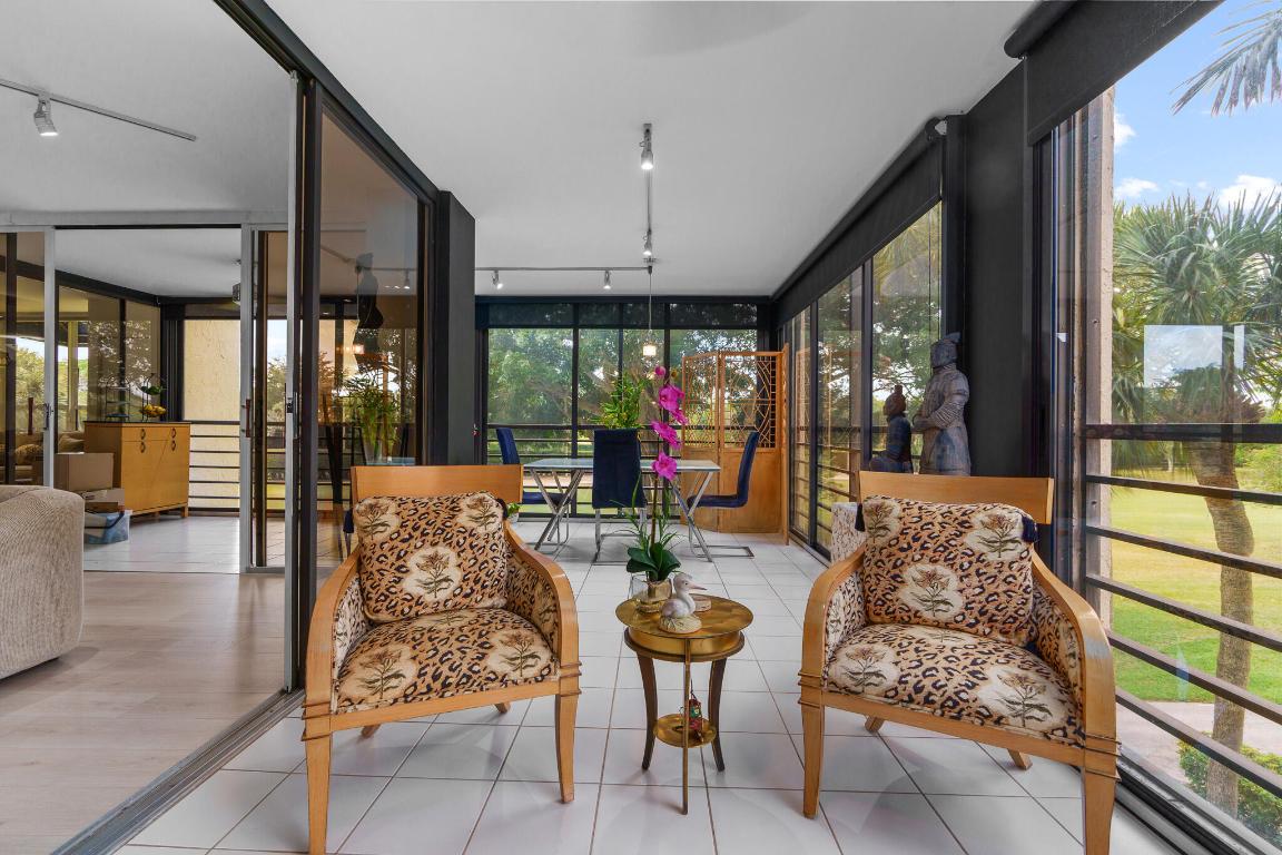 7572 Regency Lake Drive 302