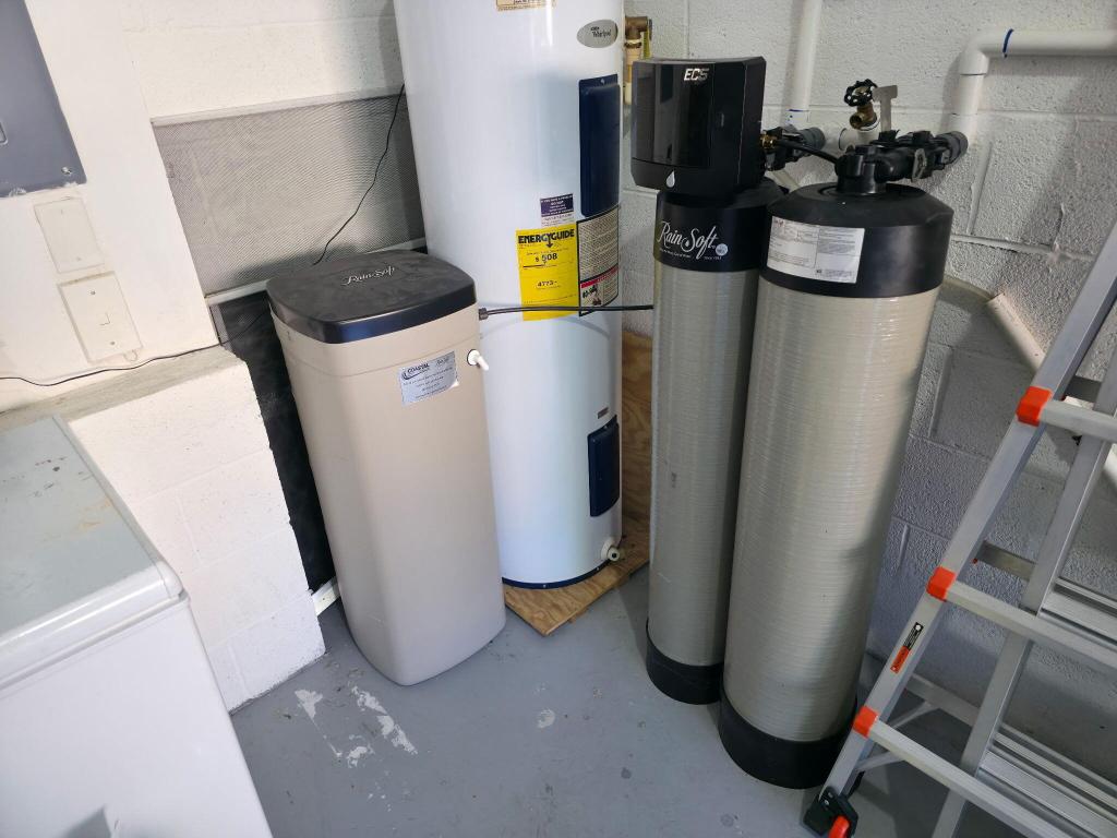 2879 Crestwood Terrace 1202