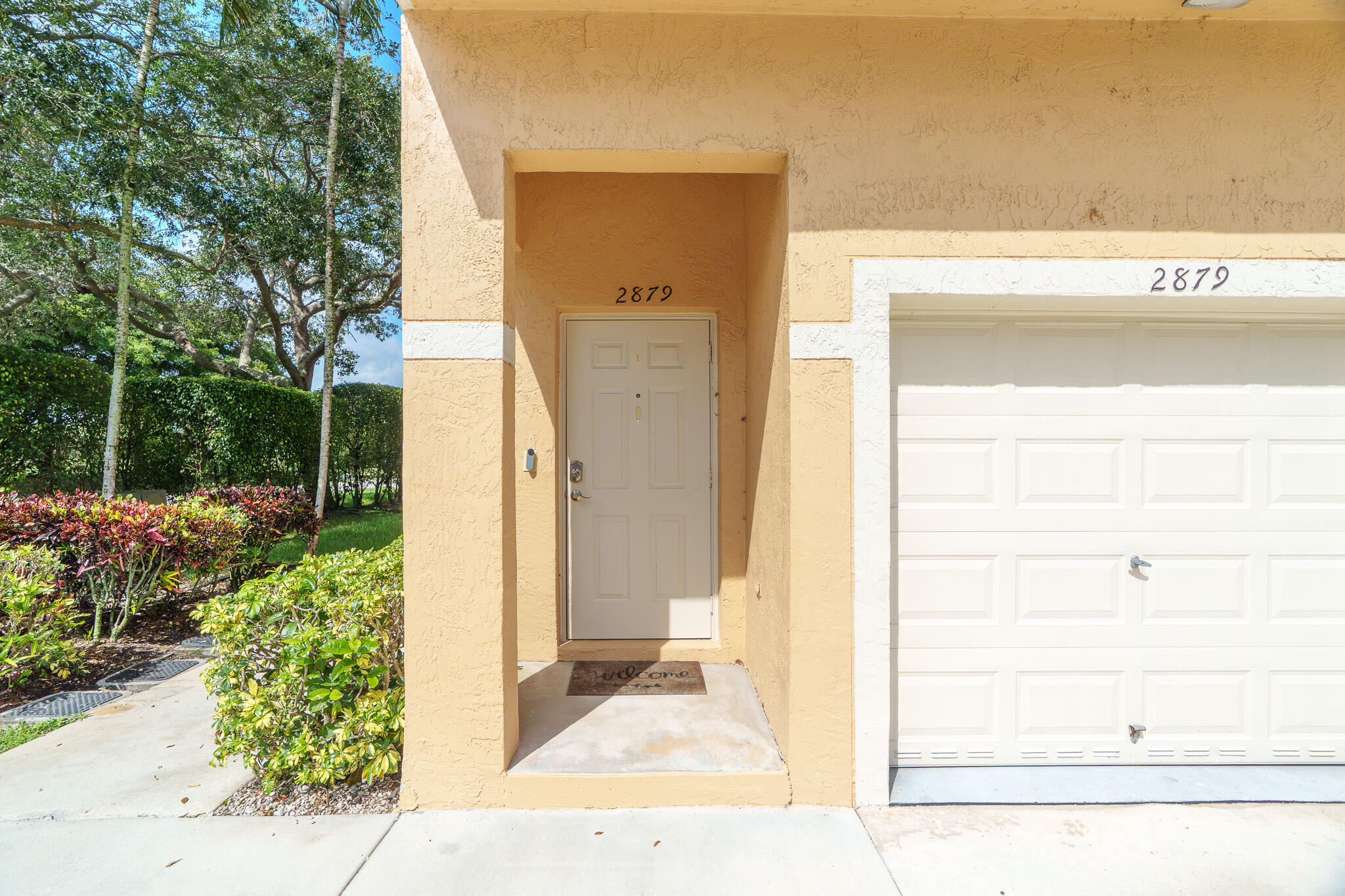 2879 Crestwood Terrace 1202