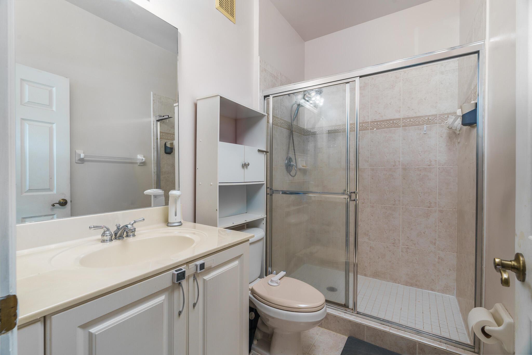 2879 Crestwood Terrace 1202