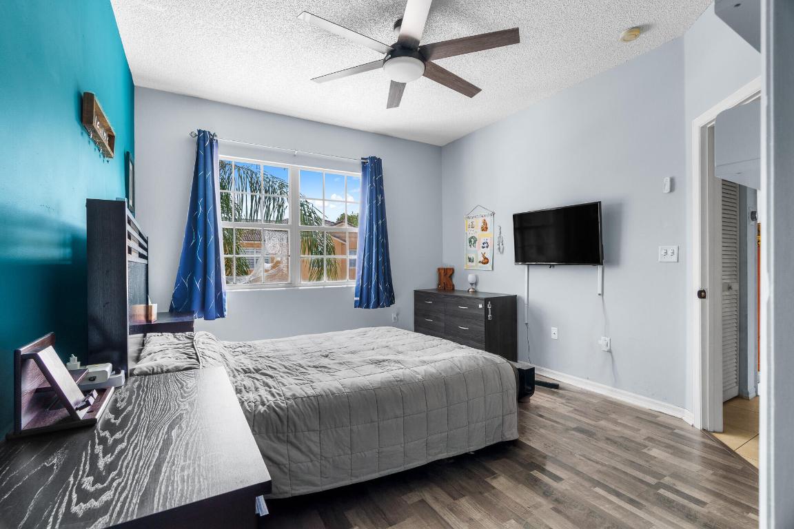 2879 Crestwood Terrace 1202