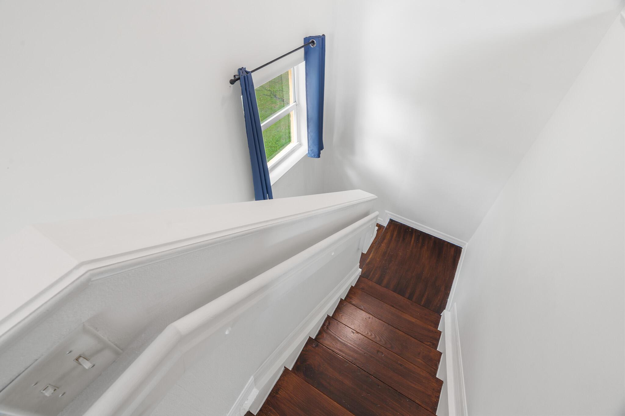 2879 Crestwood Terrace 1202