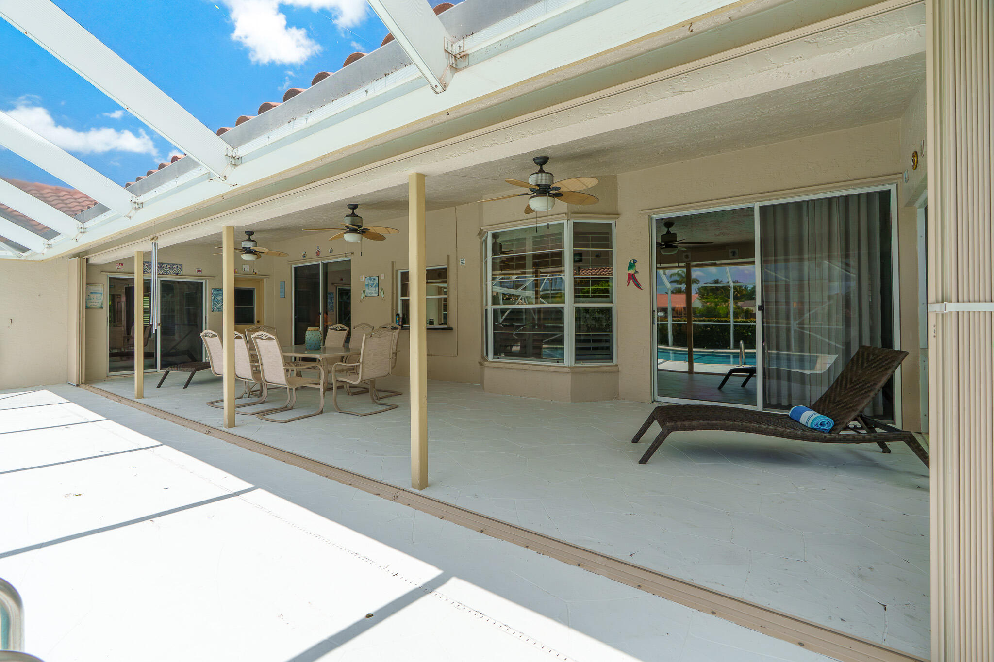 11199 Island Lakes Lane