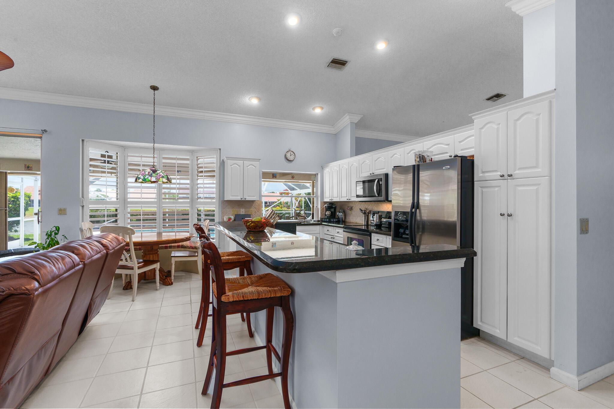 11199 Island Lakes Lane