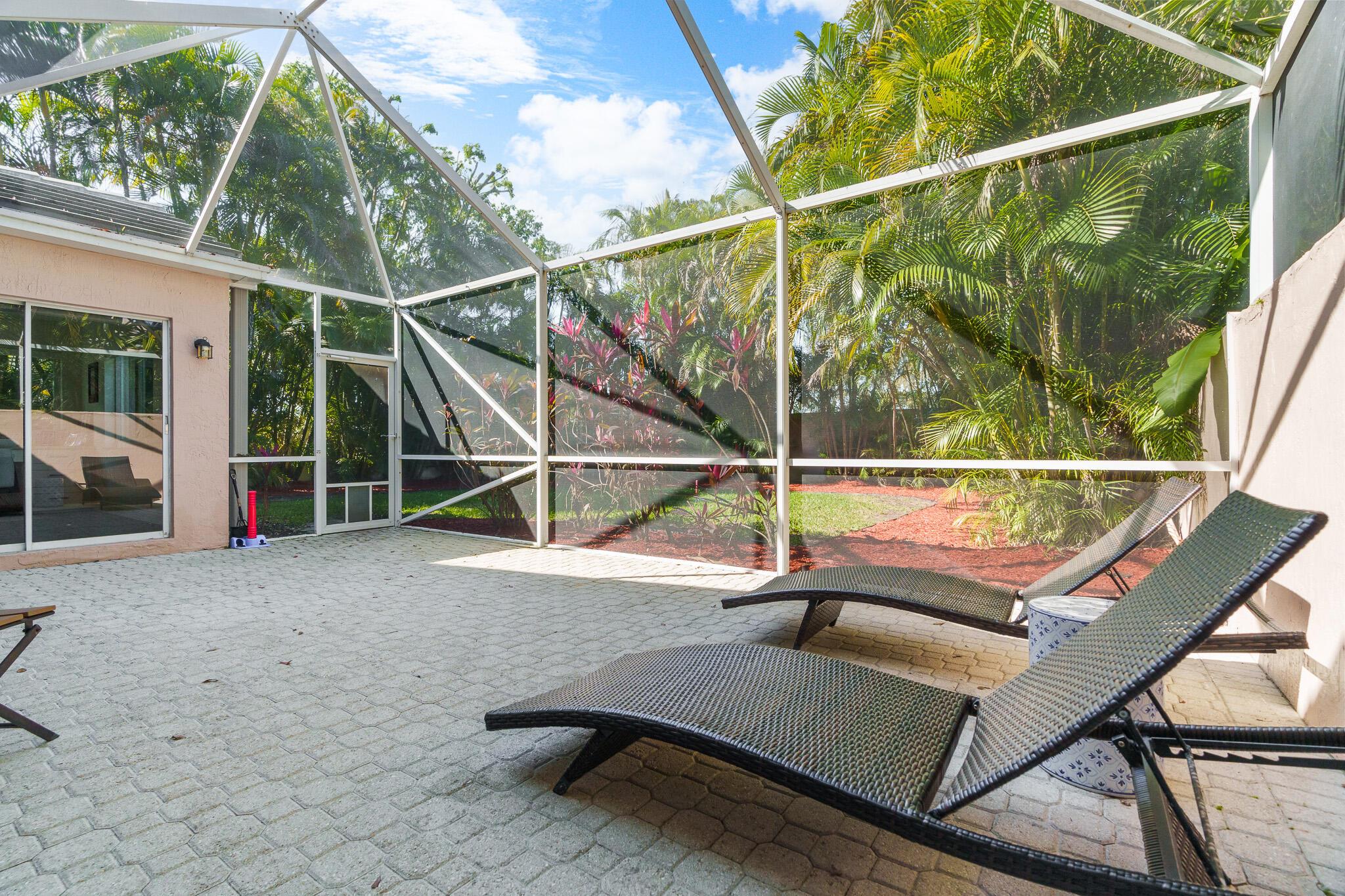 7884 Travlers Tree Drive