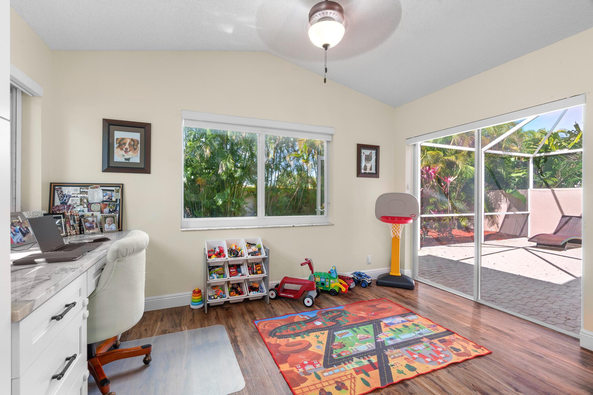 7884 Travlers Tree Drive