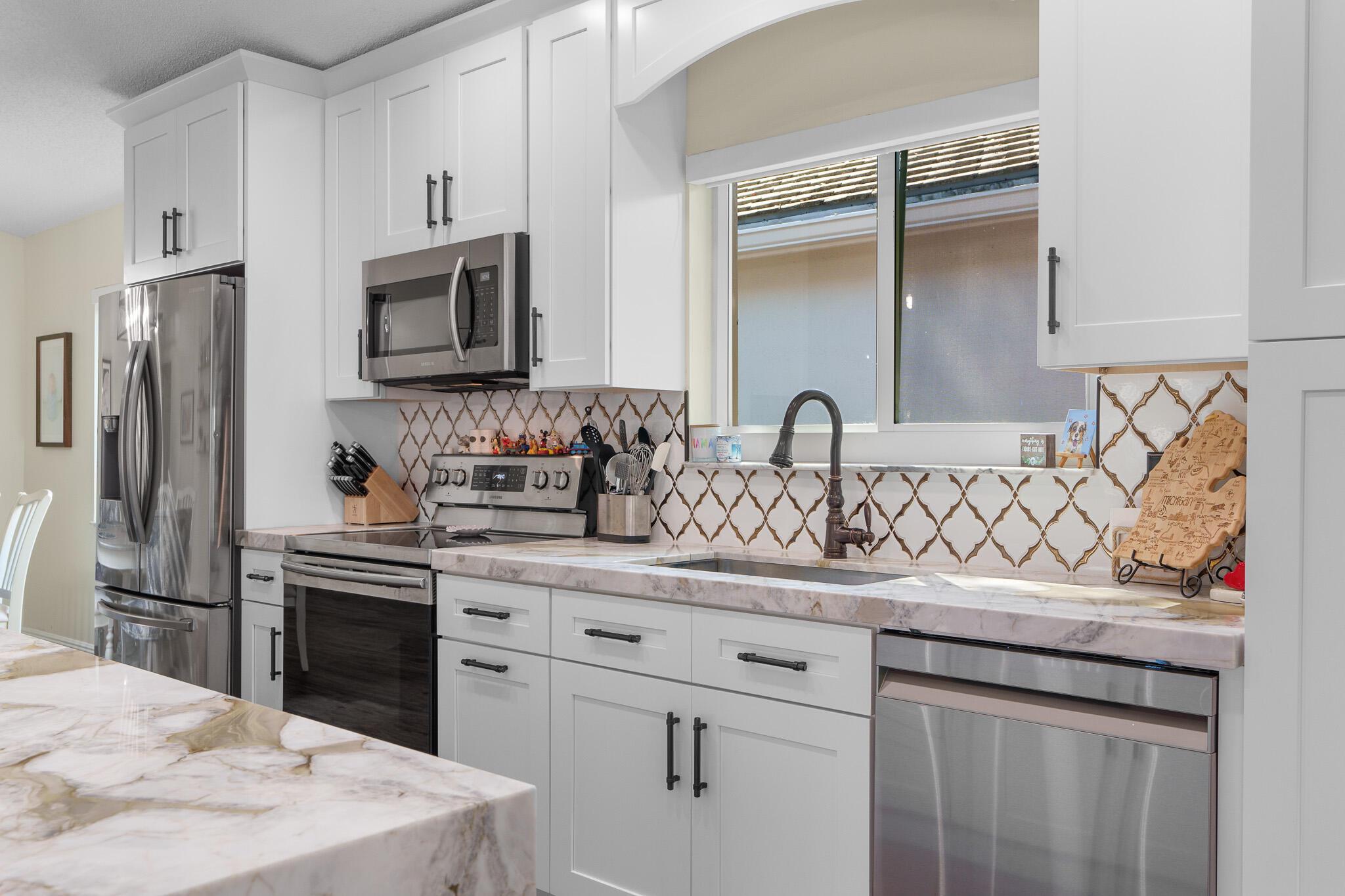 7884 Travlers Tree Drive