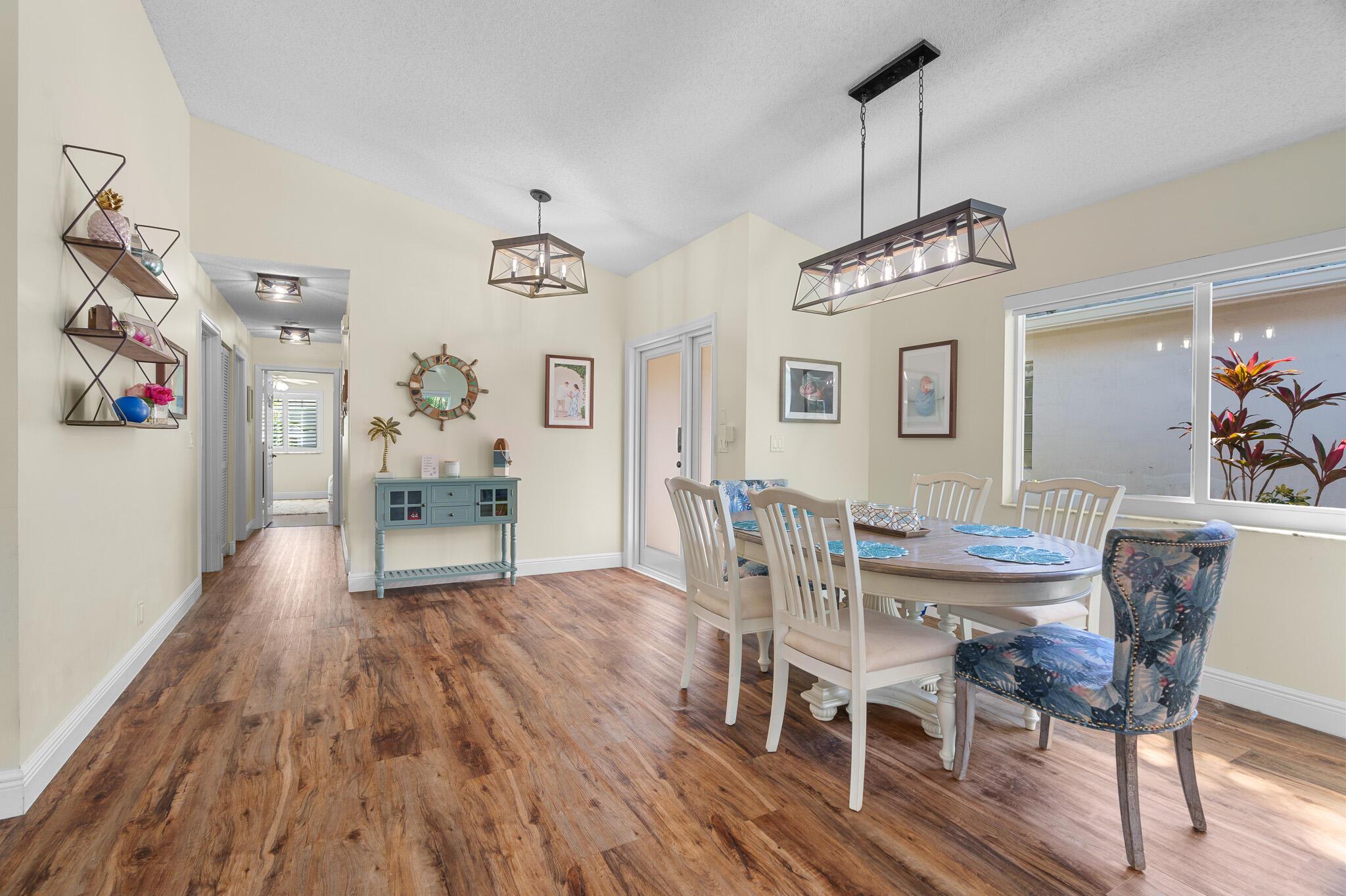 7884 Travlers Tree Drive