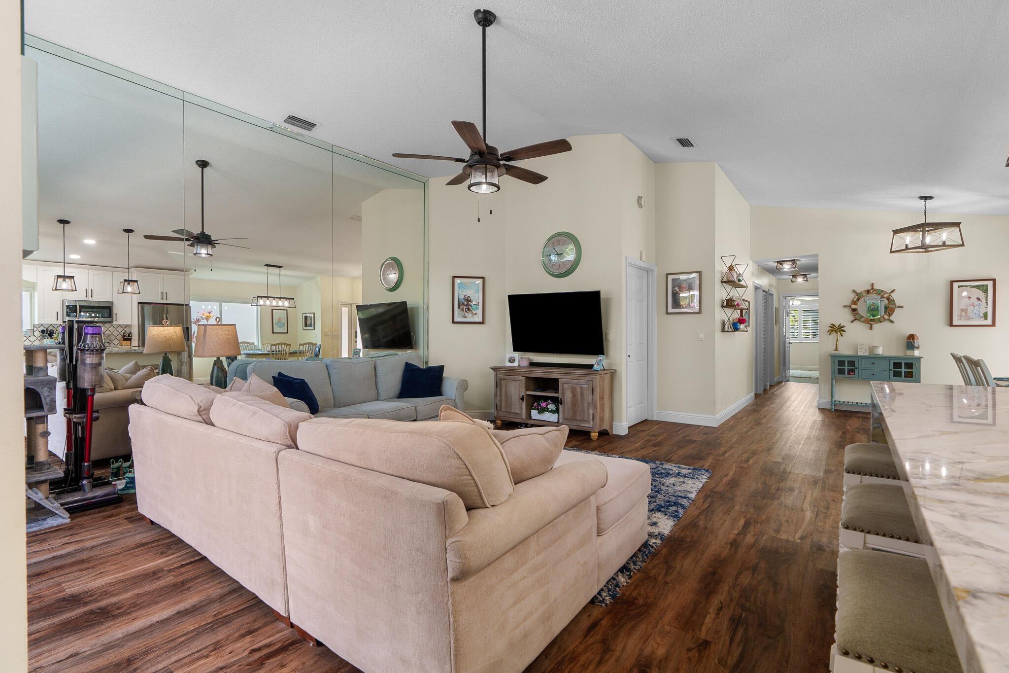 7884 Travlers Tree Drive