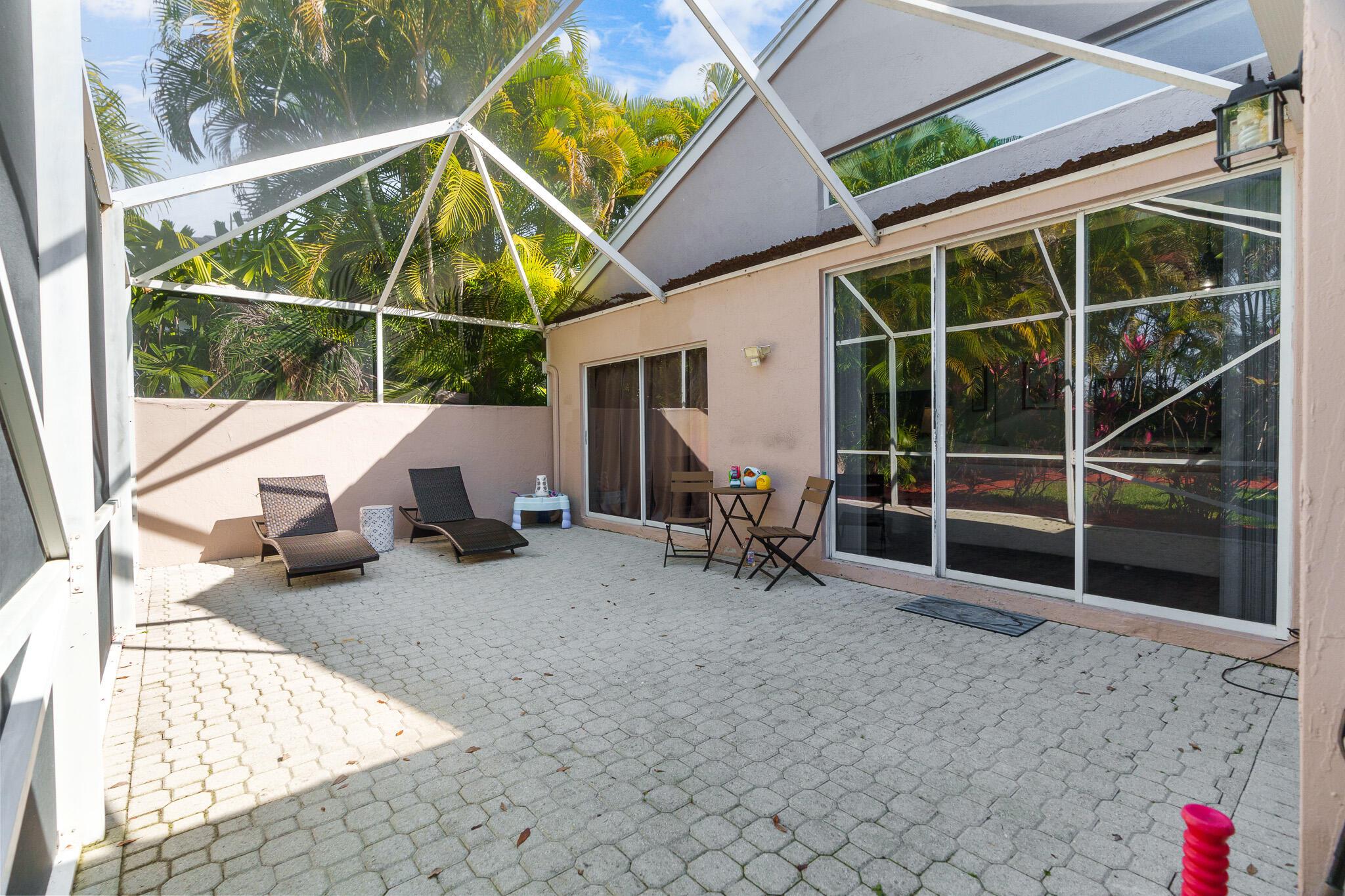 7884 Travlers Tree Drive