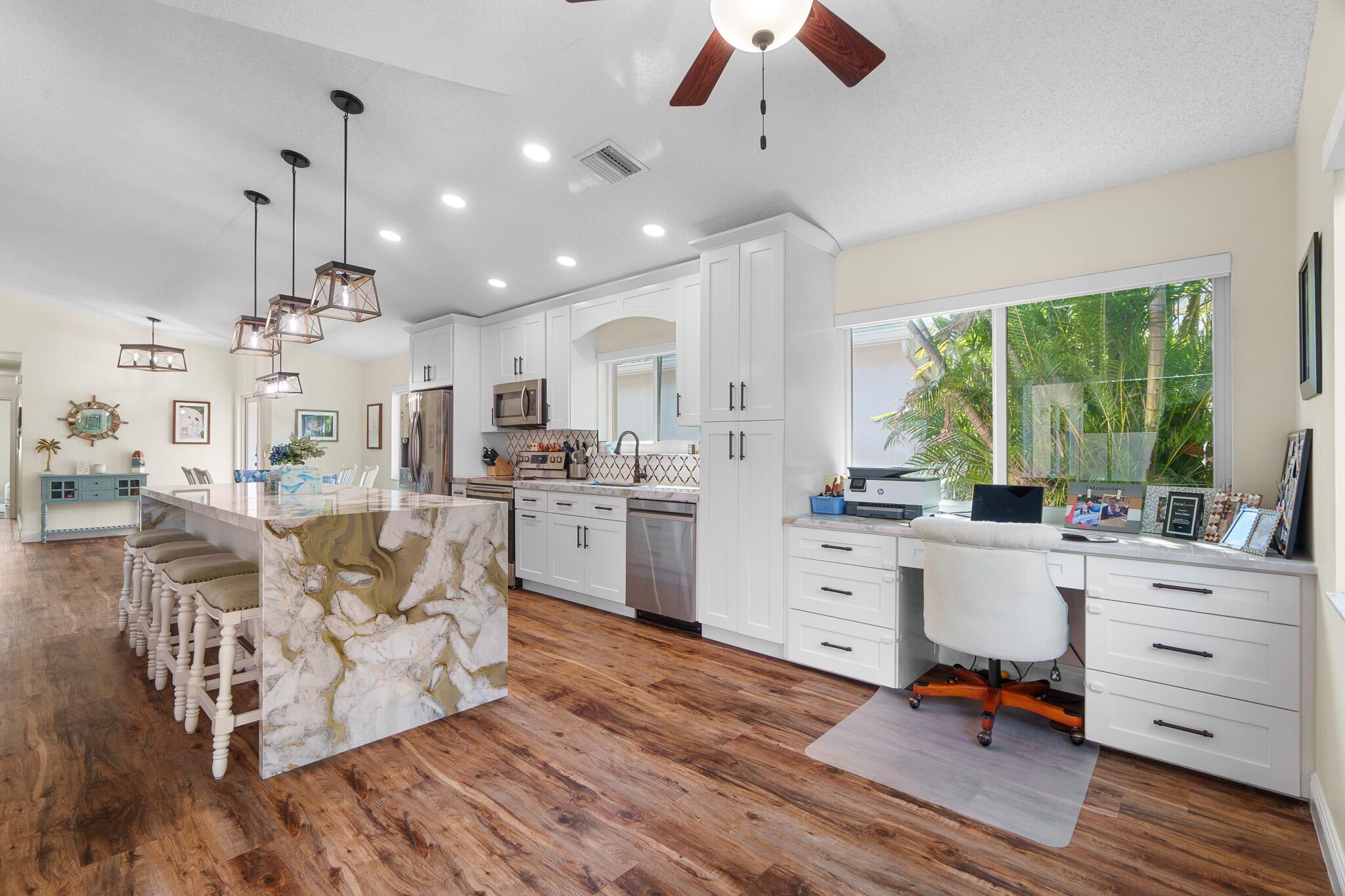 7884 Travlers Tree Drive