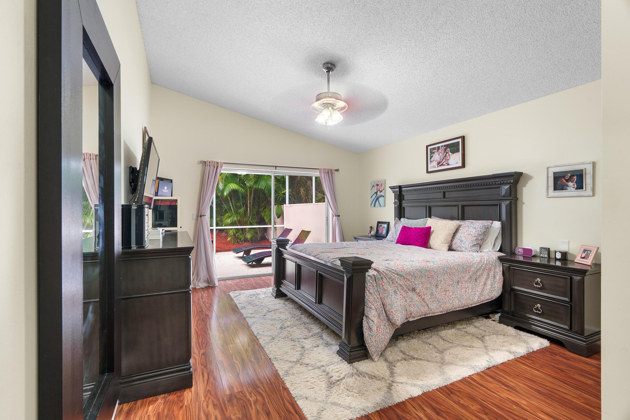 7884 Travlers Tree Drive