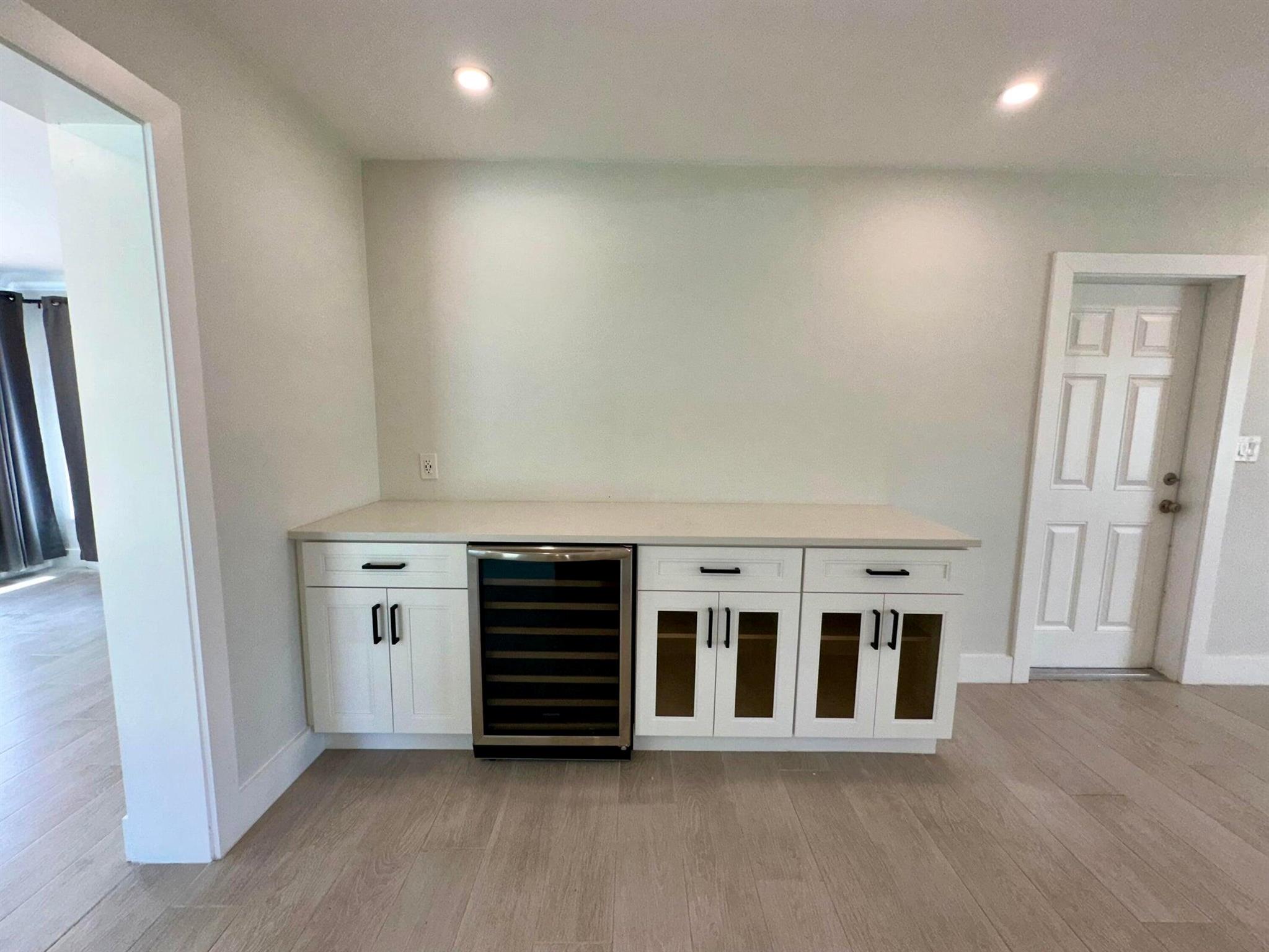 284 SW 11th Street