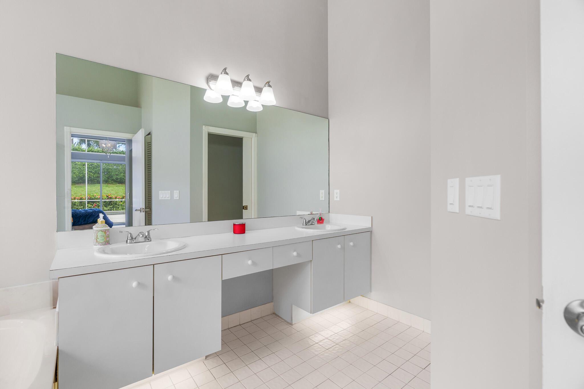 19916 Dinner Key Drive