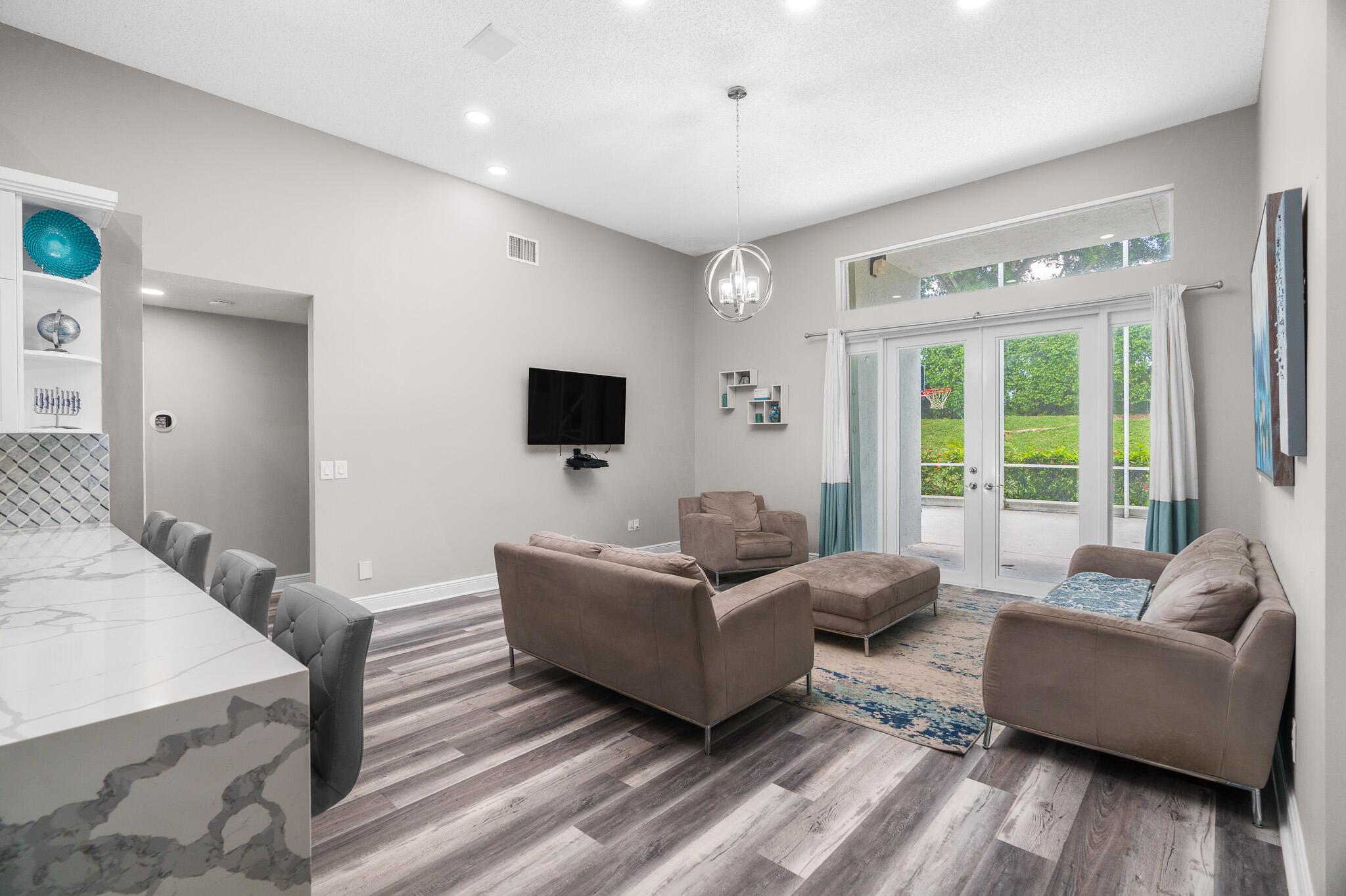 19916 Dinner Key Drive