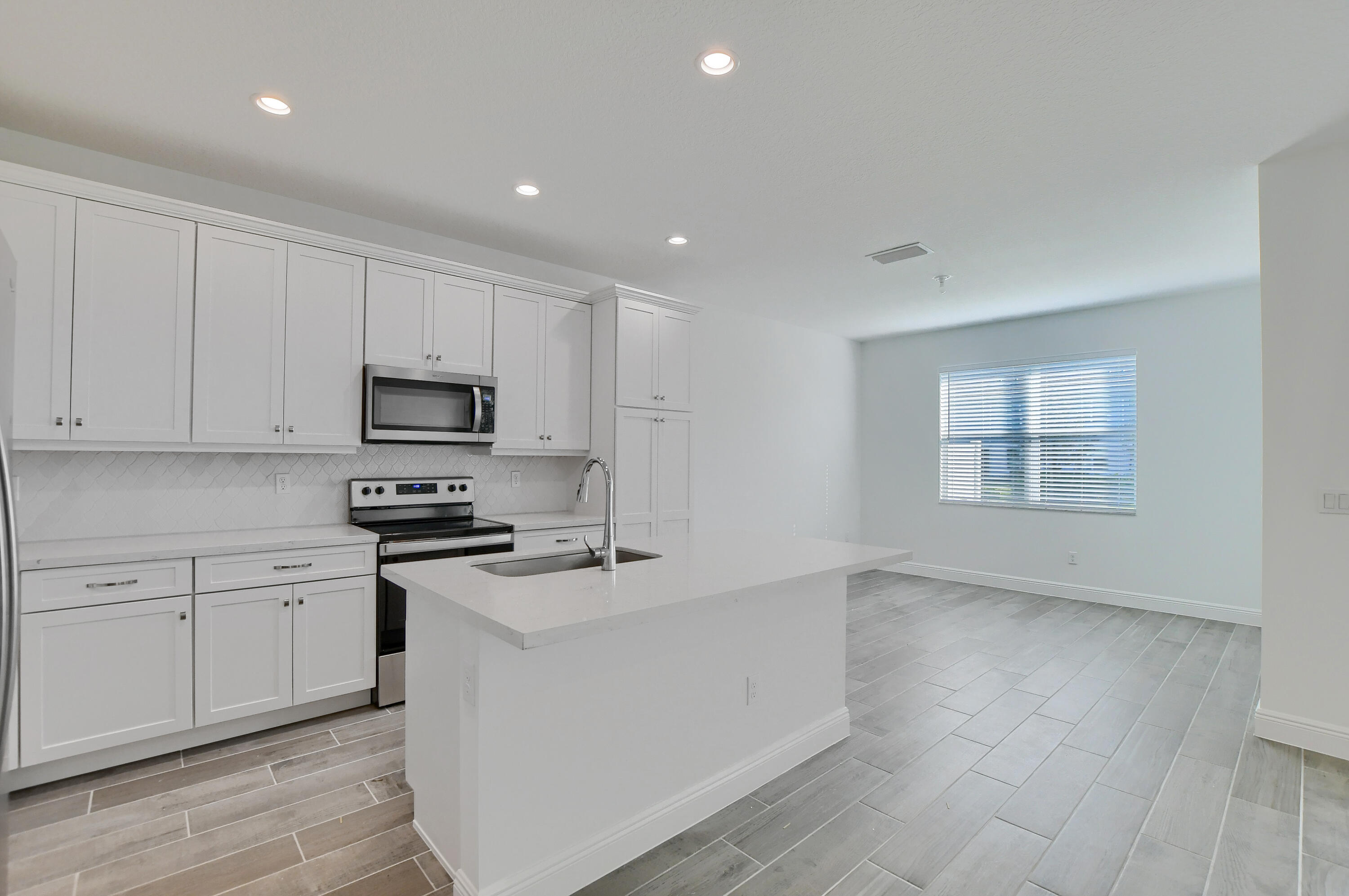 542 Sanderling Circle