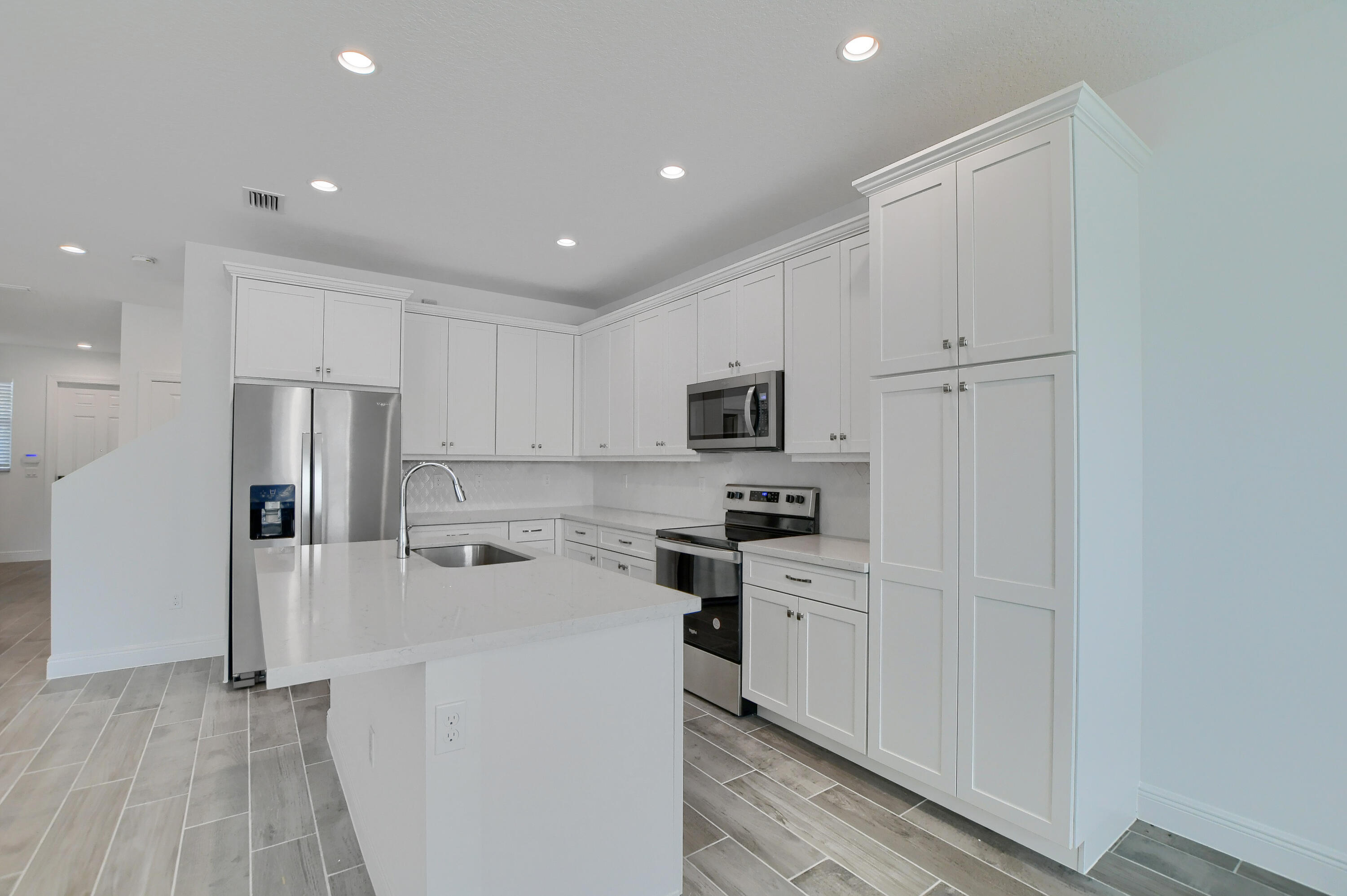 542 Sanderling Circle