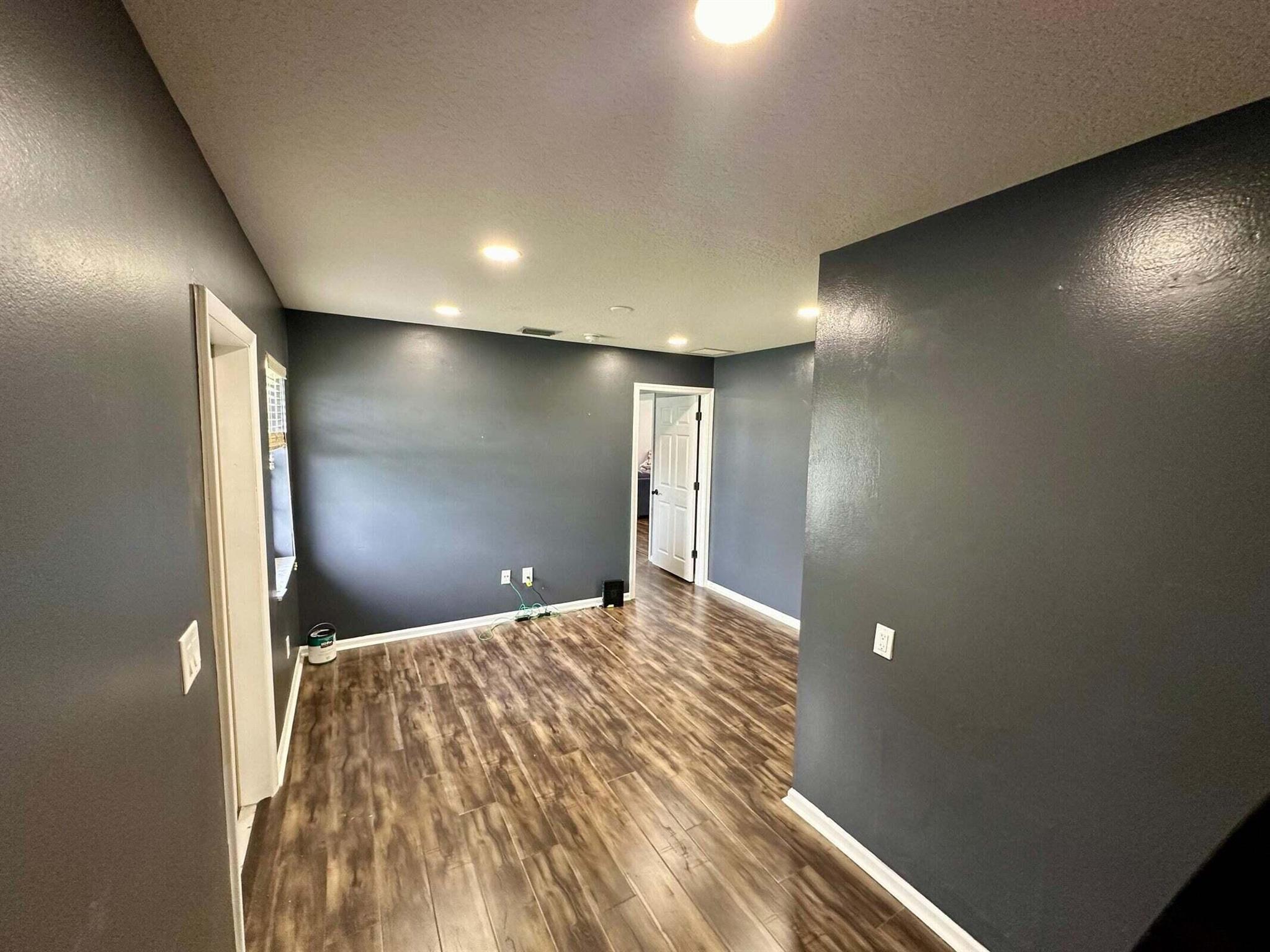 1874 Newhaven Avenue