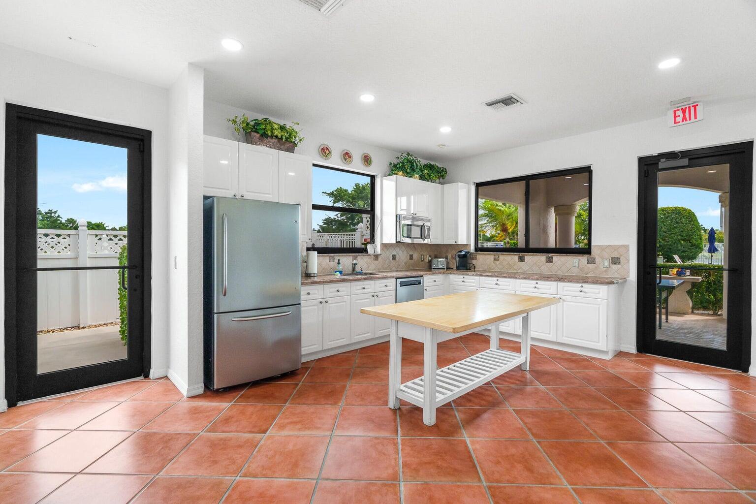 11451 Sea Grass Circle