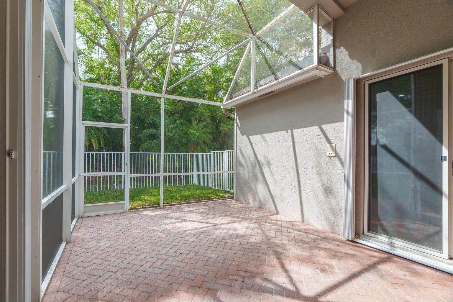 11451 Sea Grass Circle