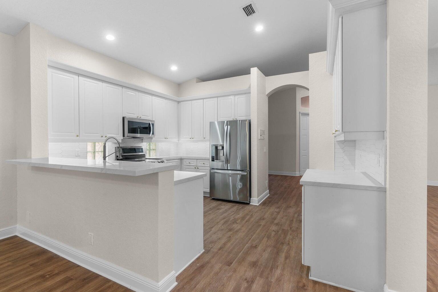 11451 Sea Grass Circle