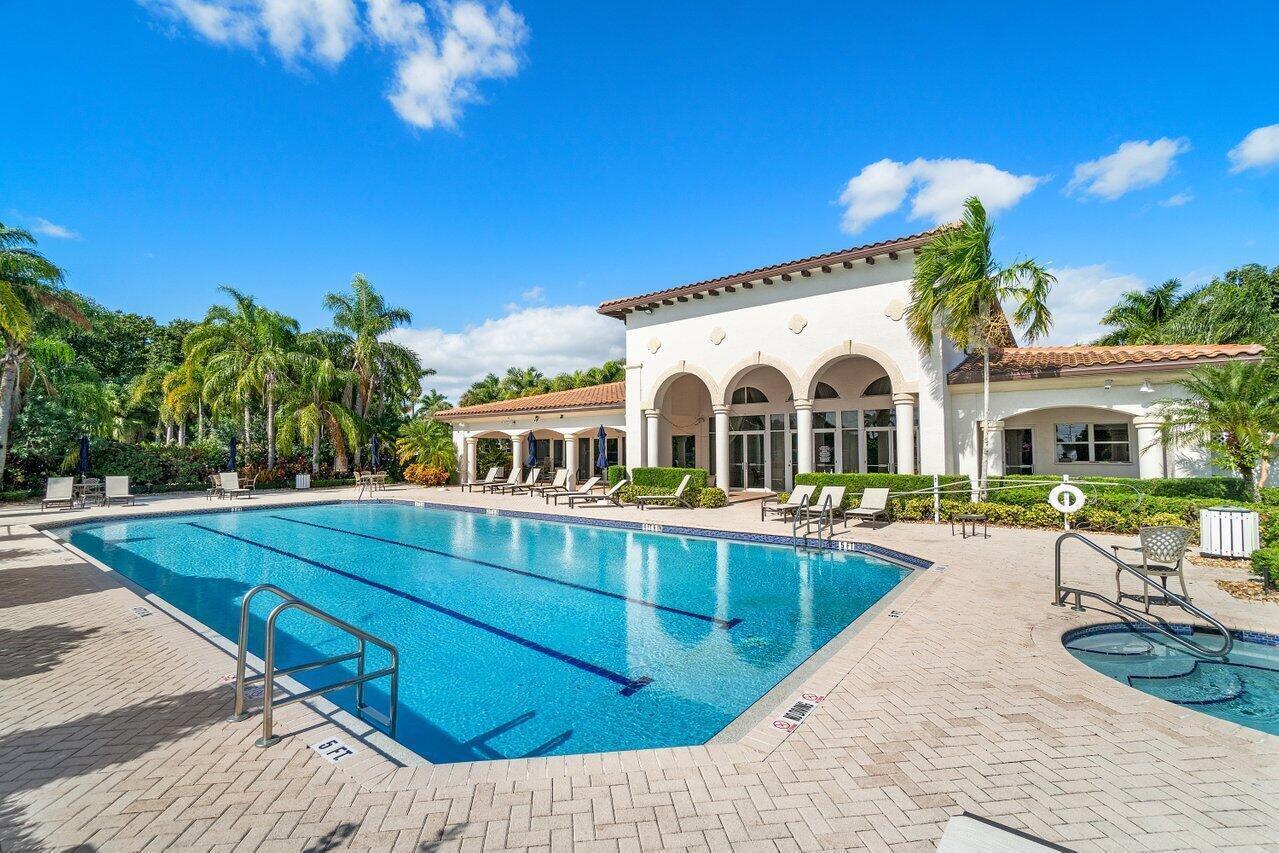 11451 Sea Grass Circle