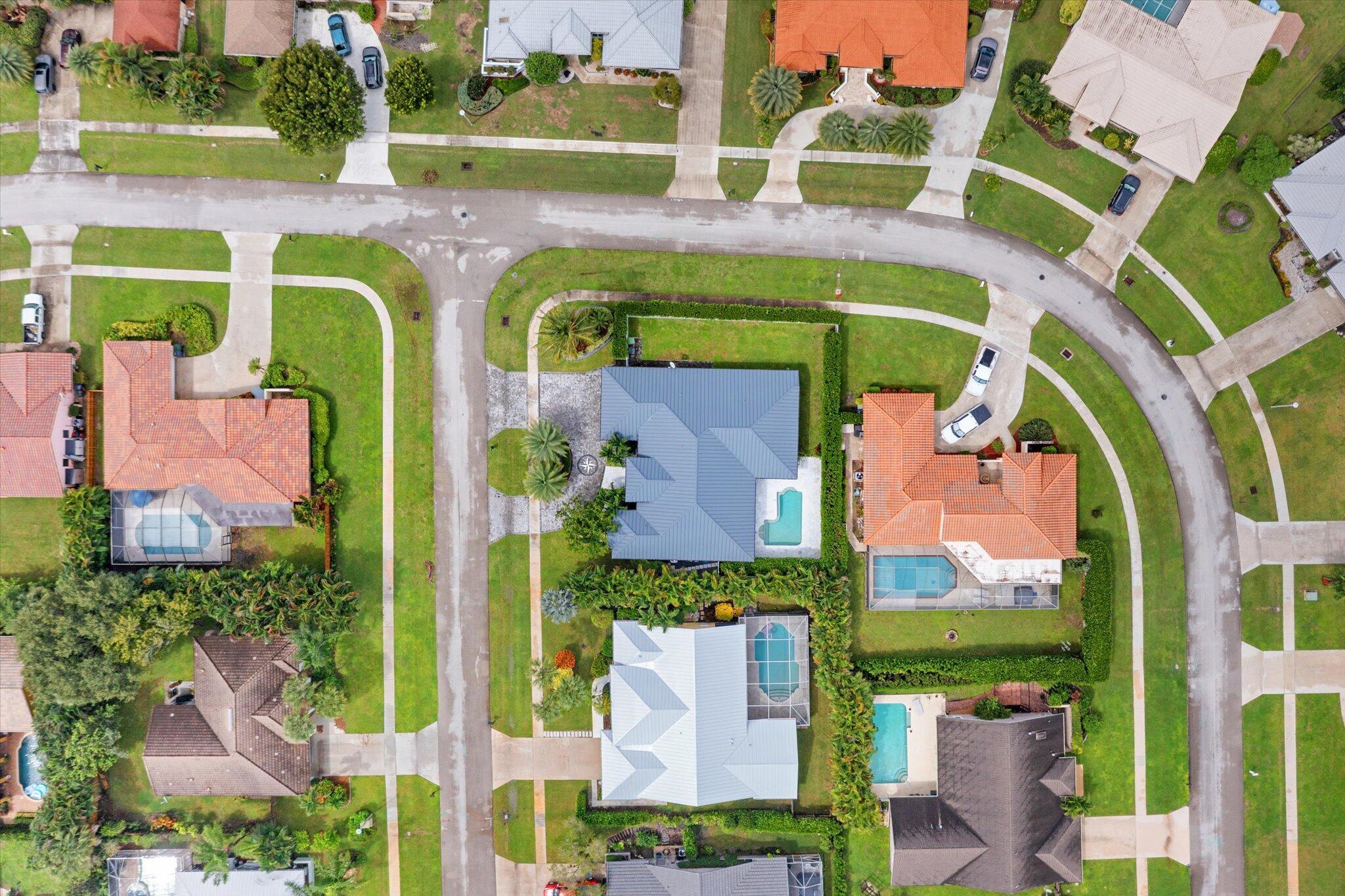 1874 Newhaven Avenue