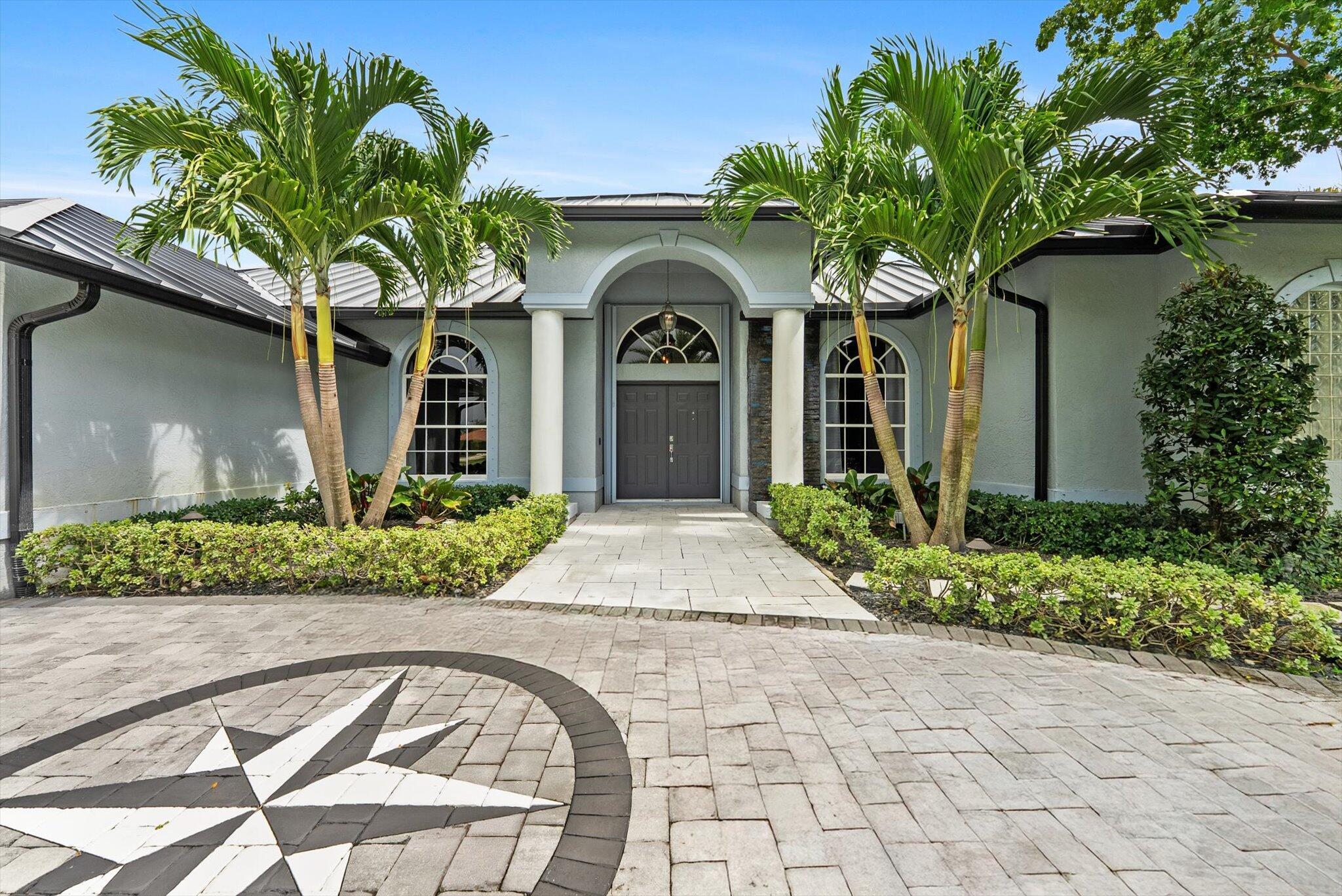 1874 Newhaven Avenue