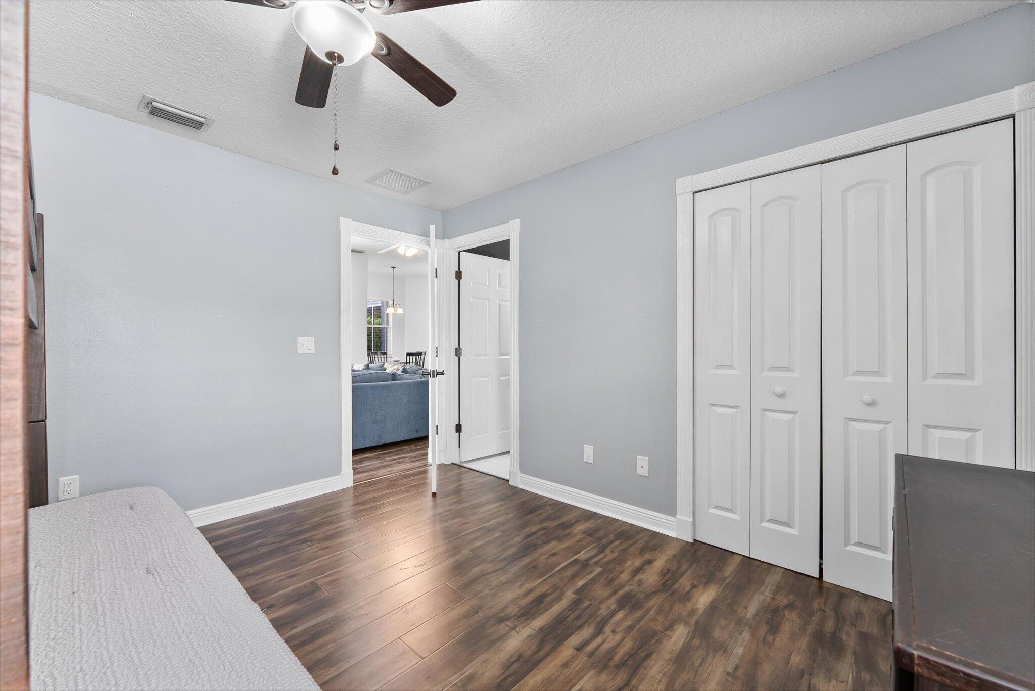 1874 Newhaven Avenue