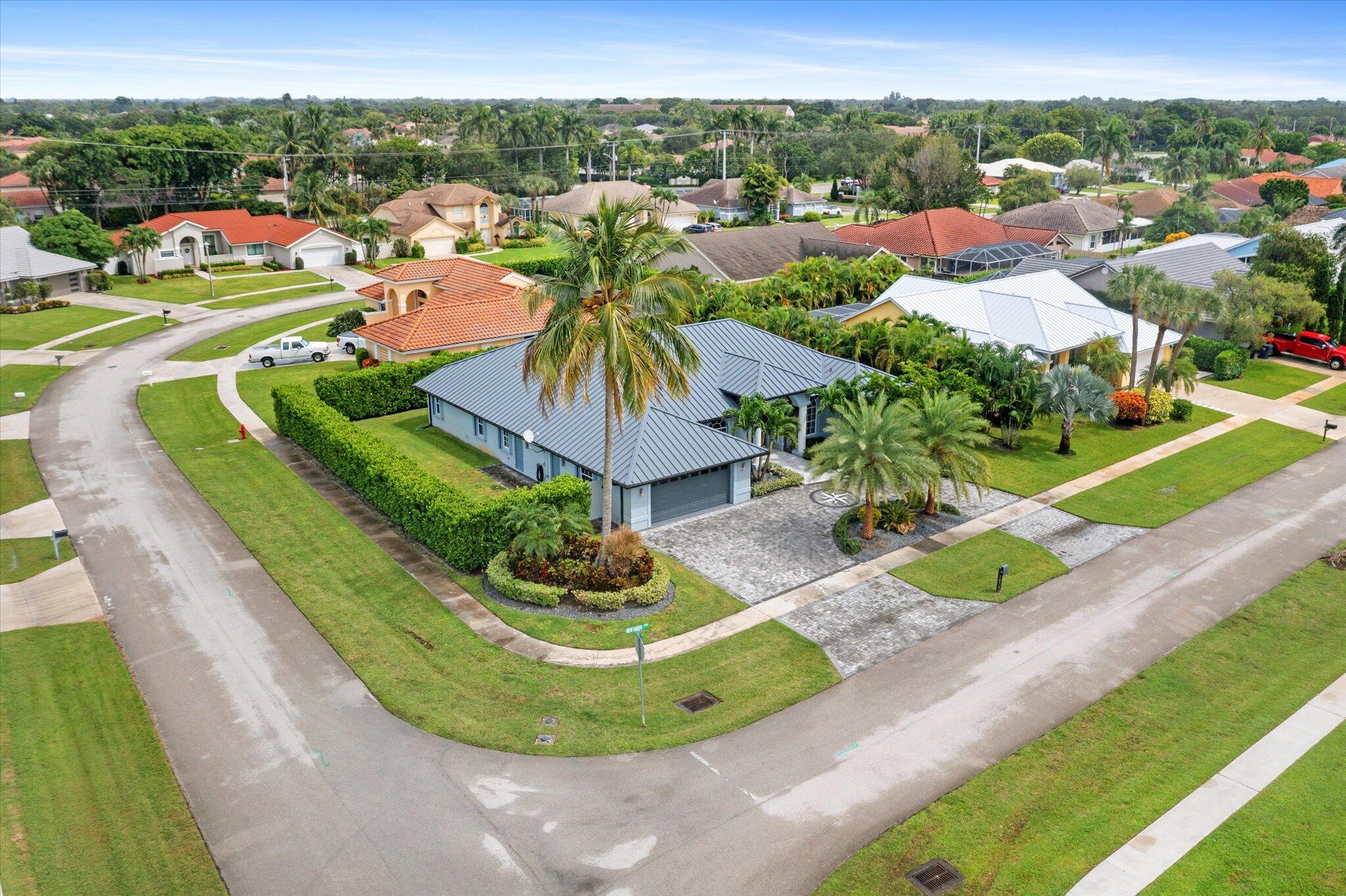 1874 Newhaven Avenue