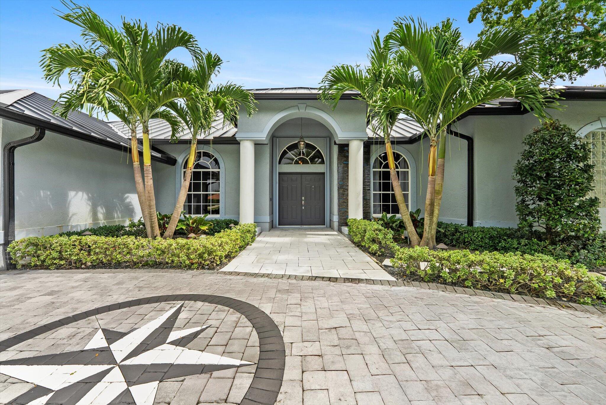 1874 Newhaven Avenue