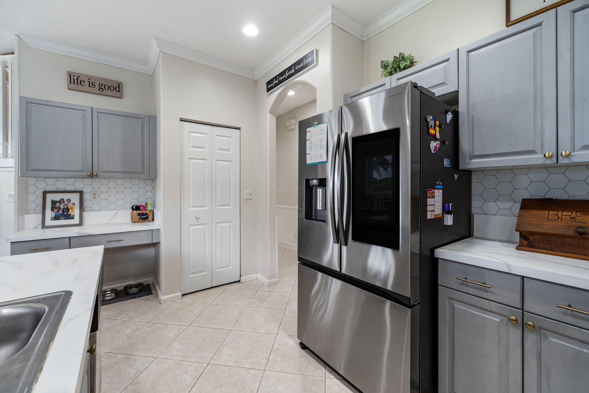 11071 Laurel Walk Road