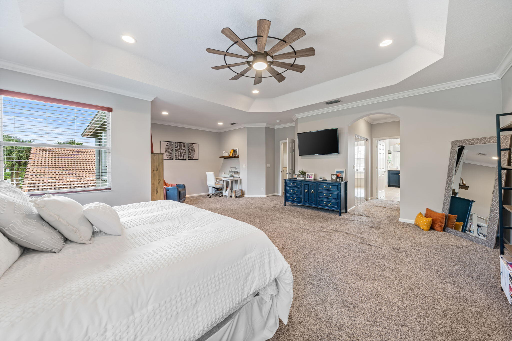 11071 Laurel Walk Road