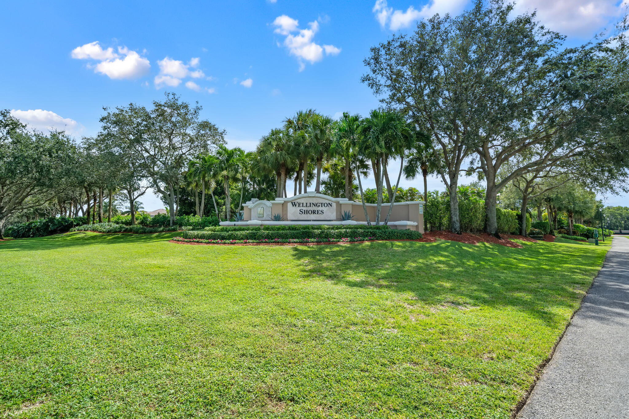 11071 Laurel Walk Road